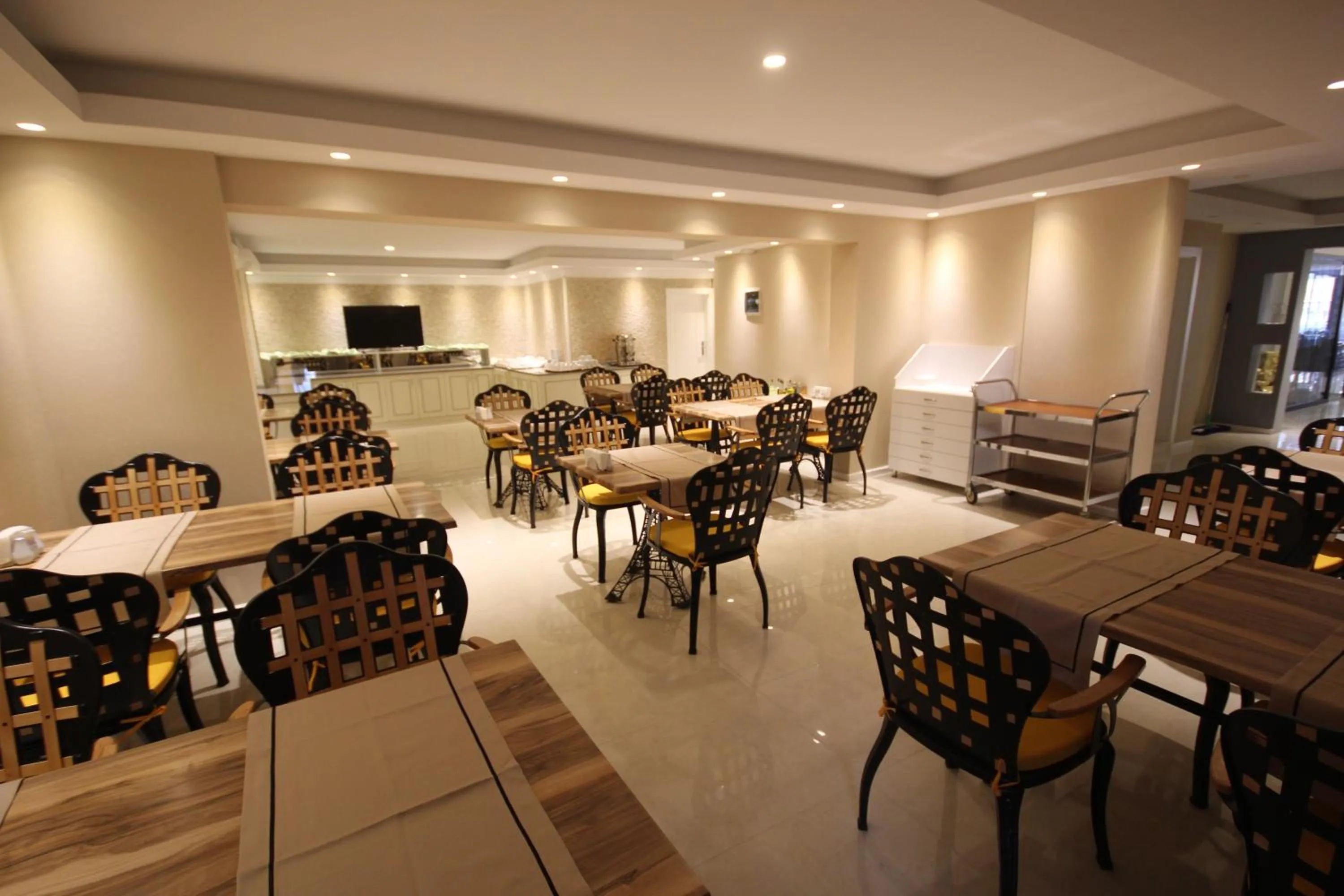 Restaurant/places to eat in Ankara Gold Hotel
