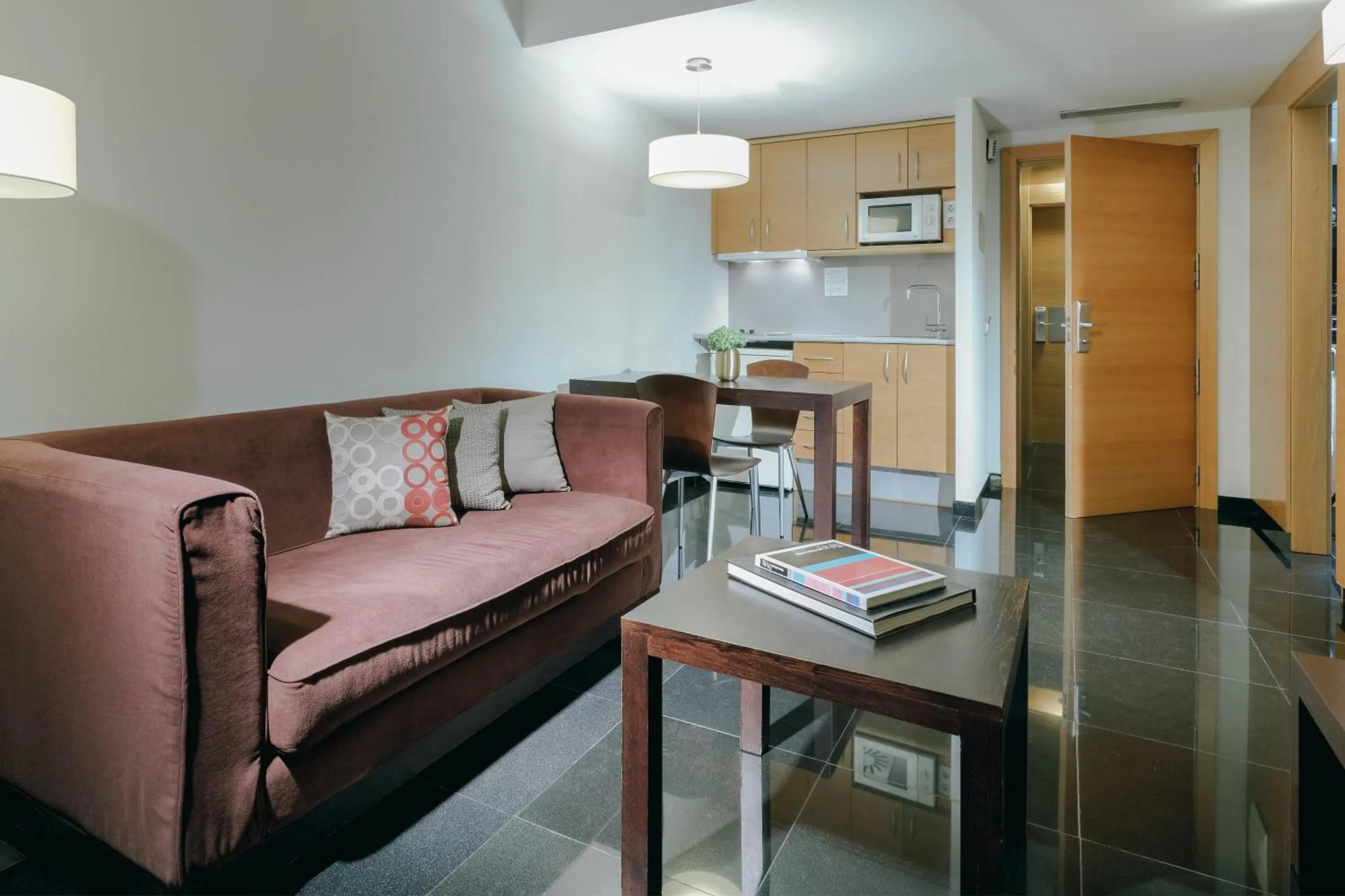 Living room in Hesperia Fira