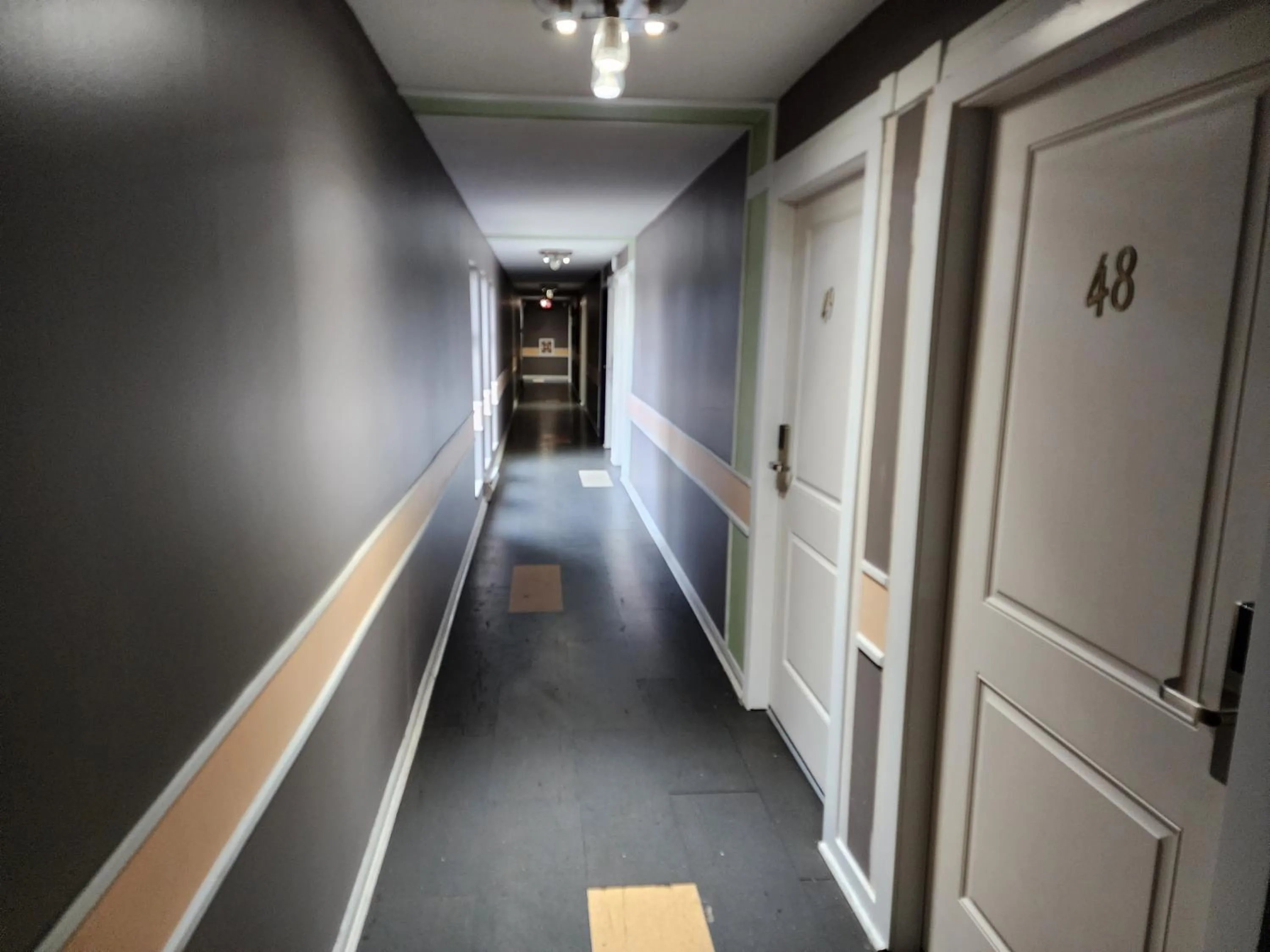 Property building in Alpine Inn Abbotsford