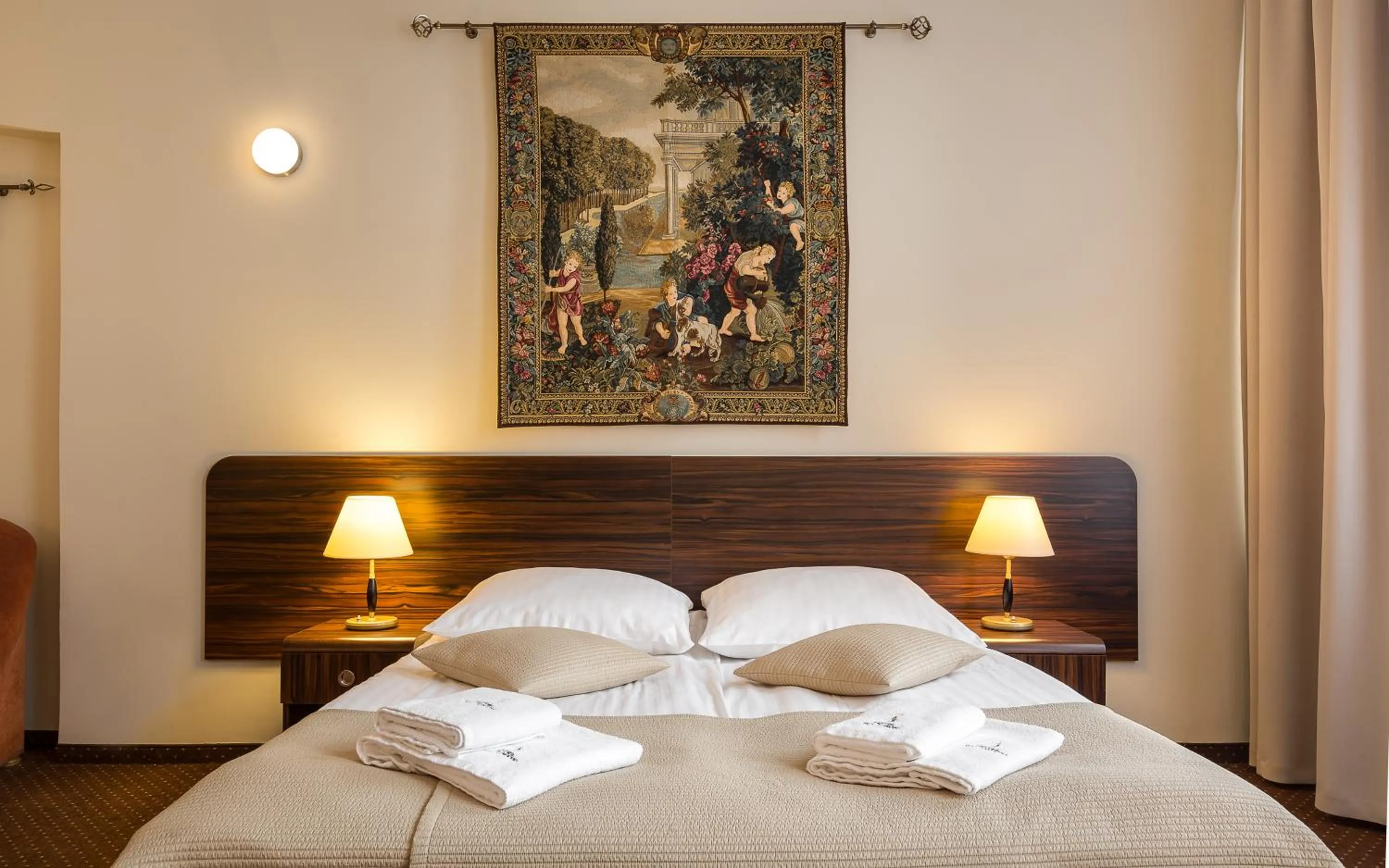 Bed in Hotel Wit Stwosz