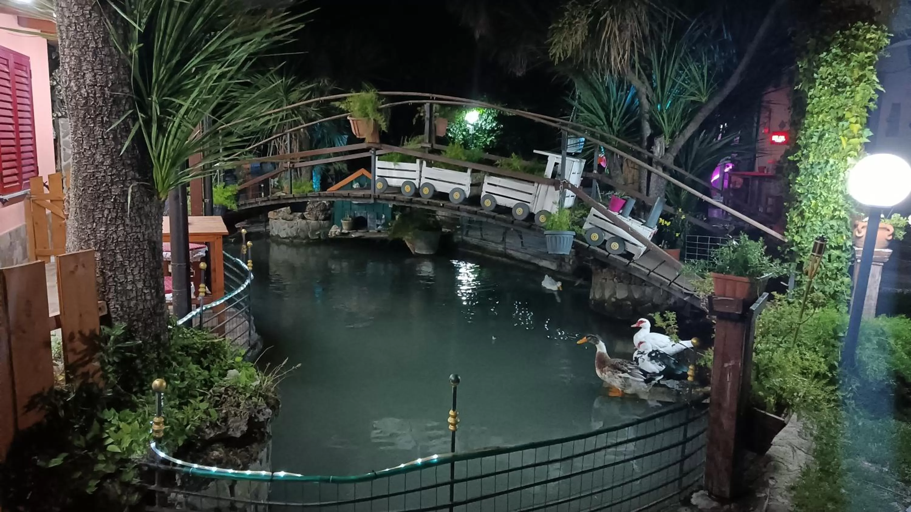 Property building in Il Laghetto