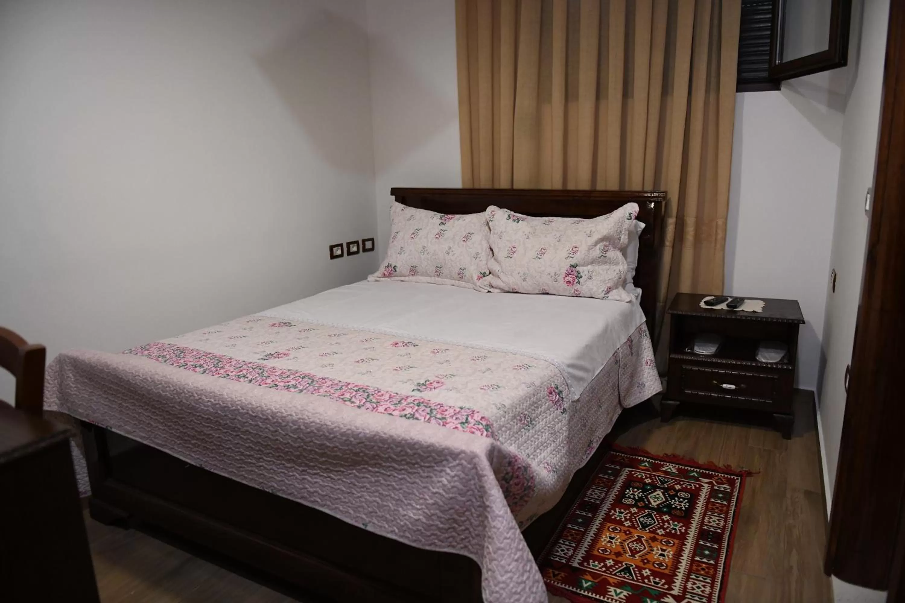 Bed in Hotel Kaceli