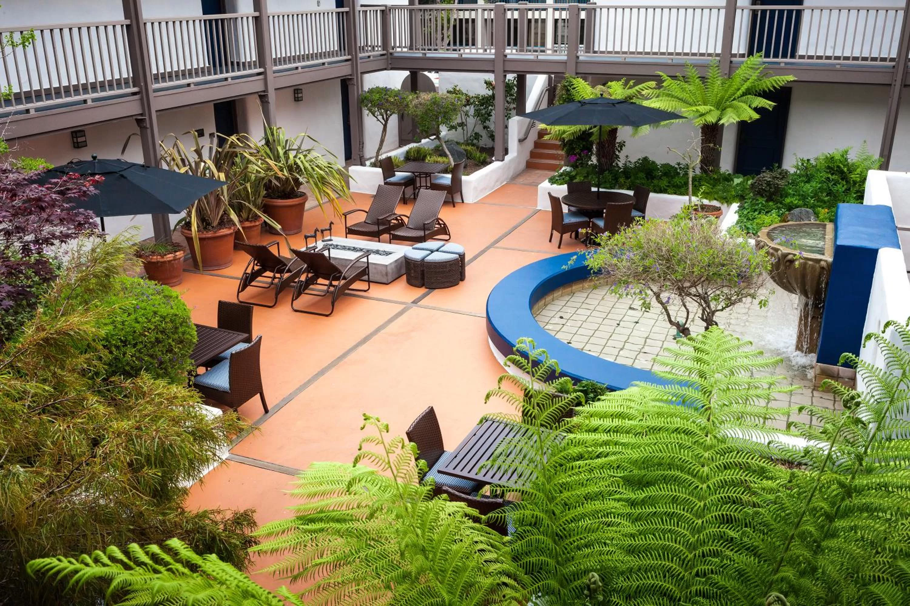 Patio in Hotel Pacific