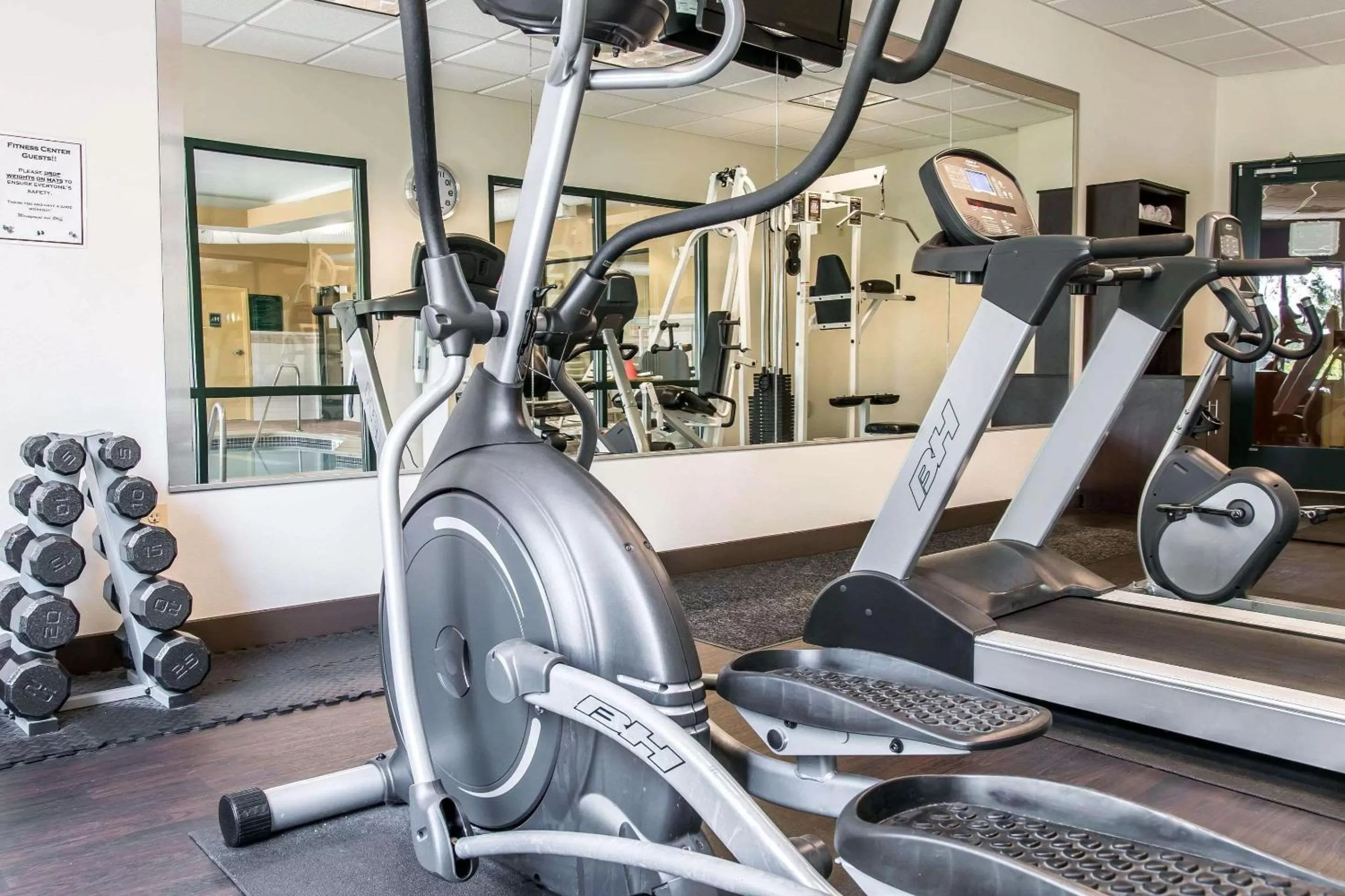 Fitness centre/facilities in Comfort Suites Canton - Detroit