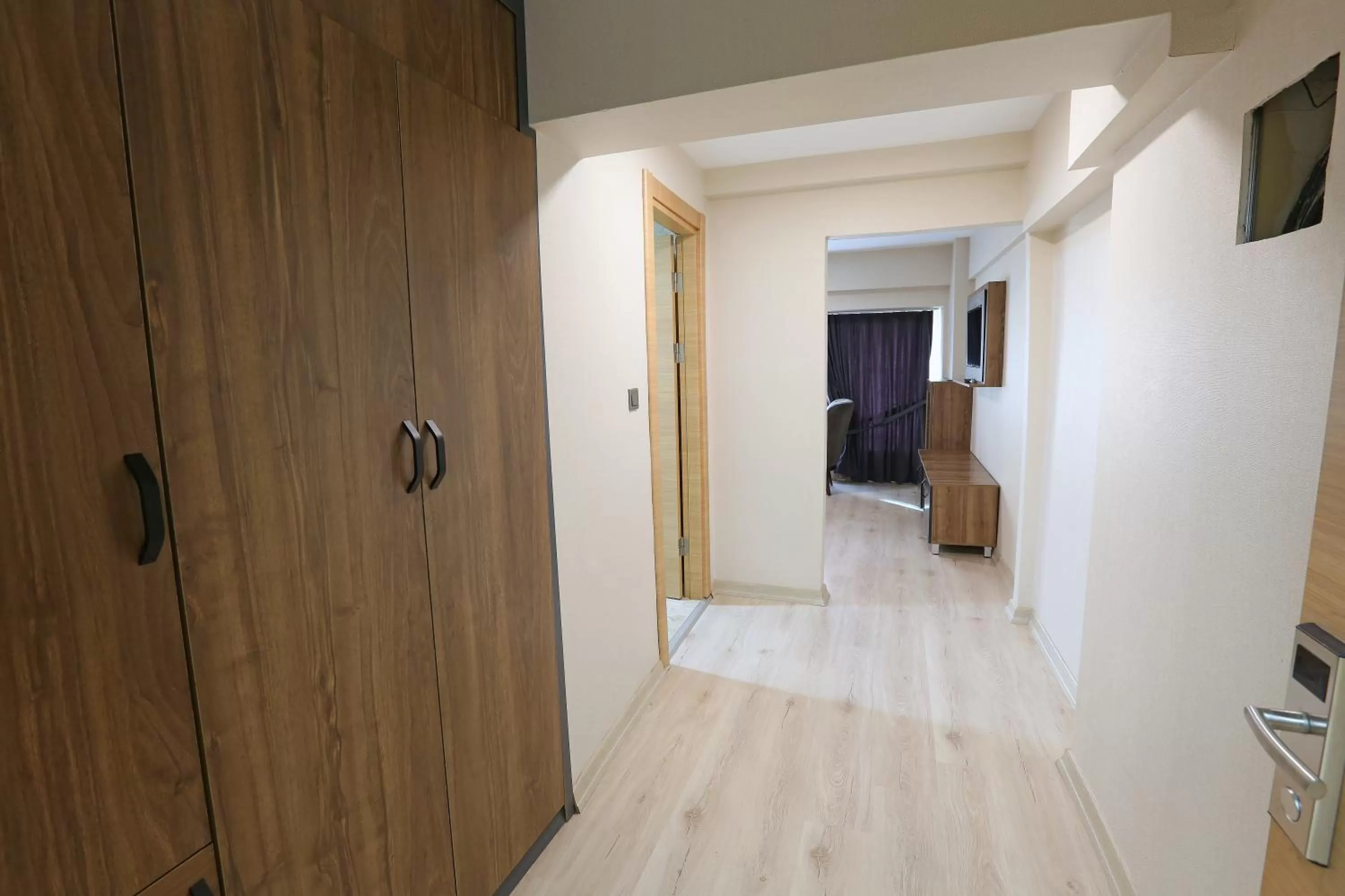 Photo of the whole room, Bed in Nişantaşı Diamond Hotel