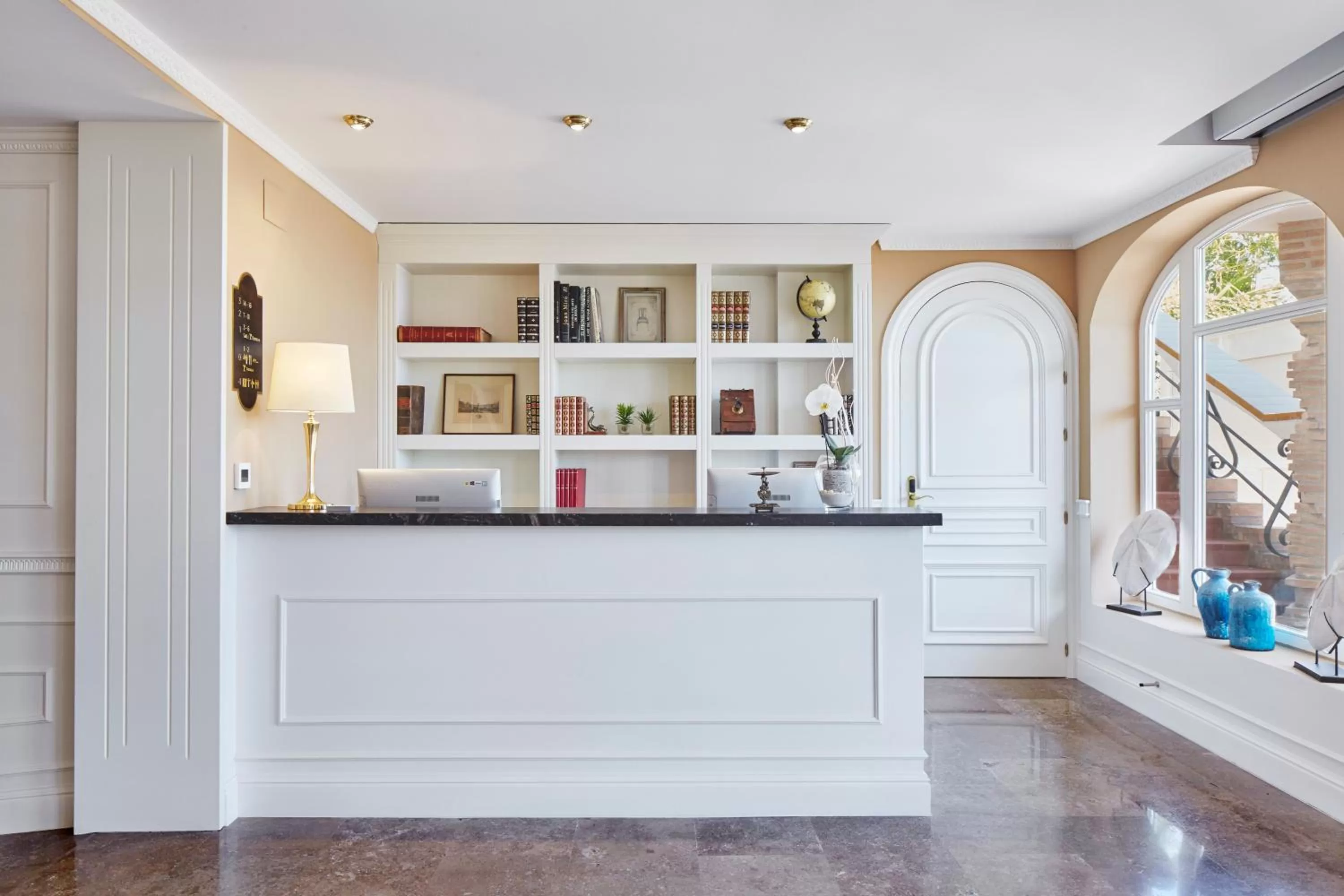 Lobby or reception in Hotel Casa Vilella 4* Sup