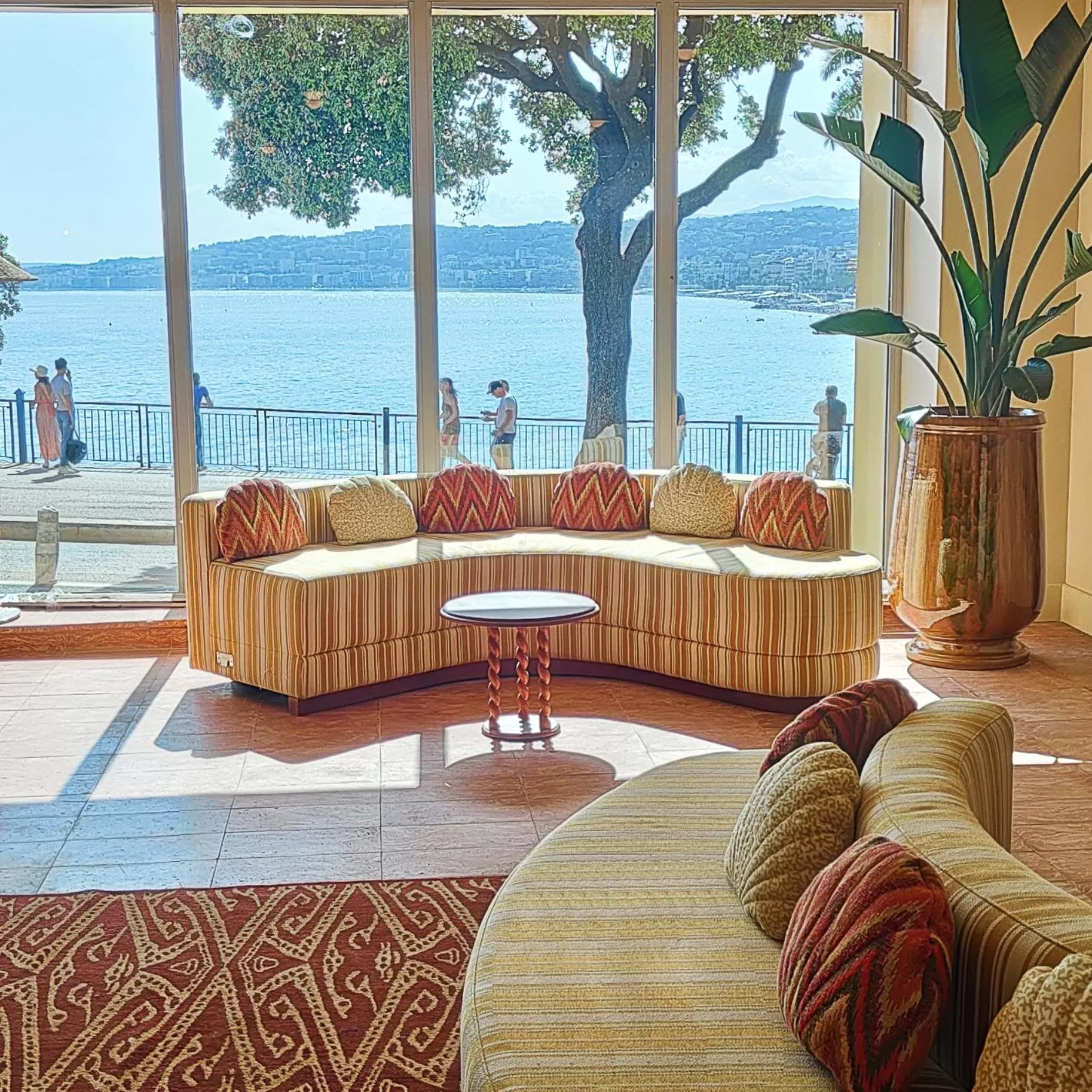 Lobby or reception in Hôtel La Pérouse Nice Baie des Anges