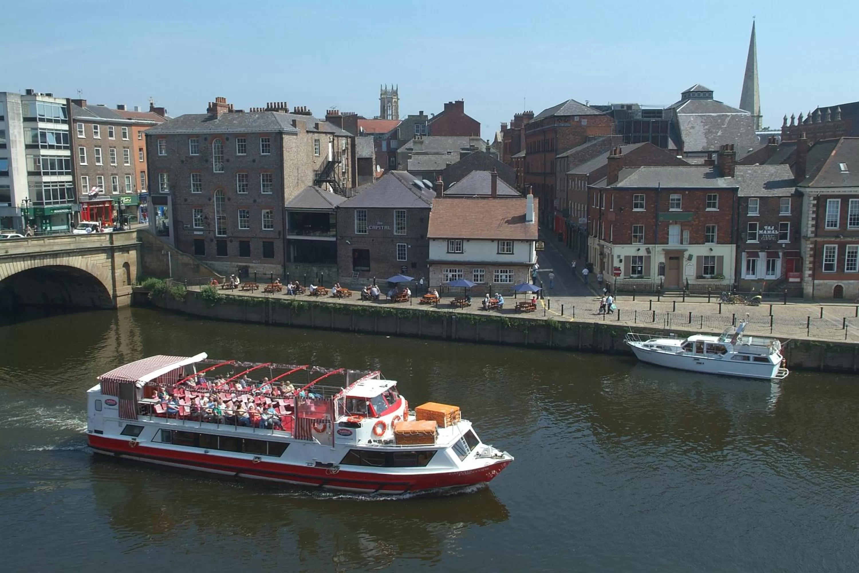 Property building in The Queens Hotel & Victoria Cloisters Apartments