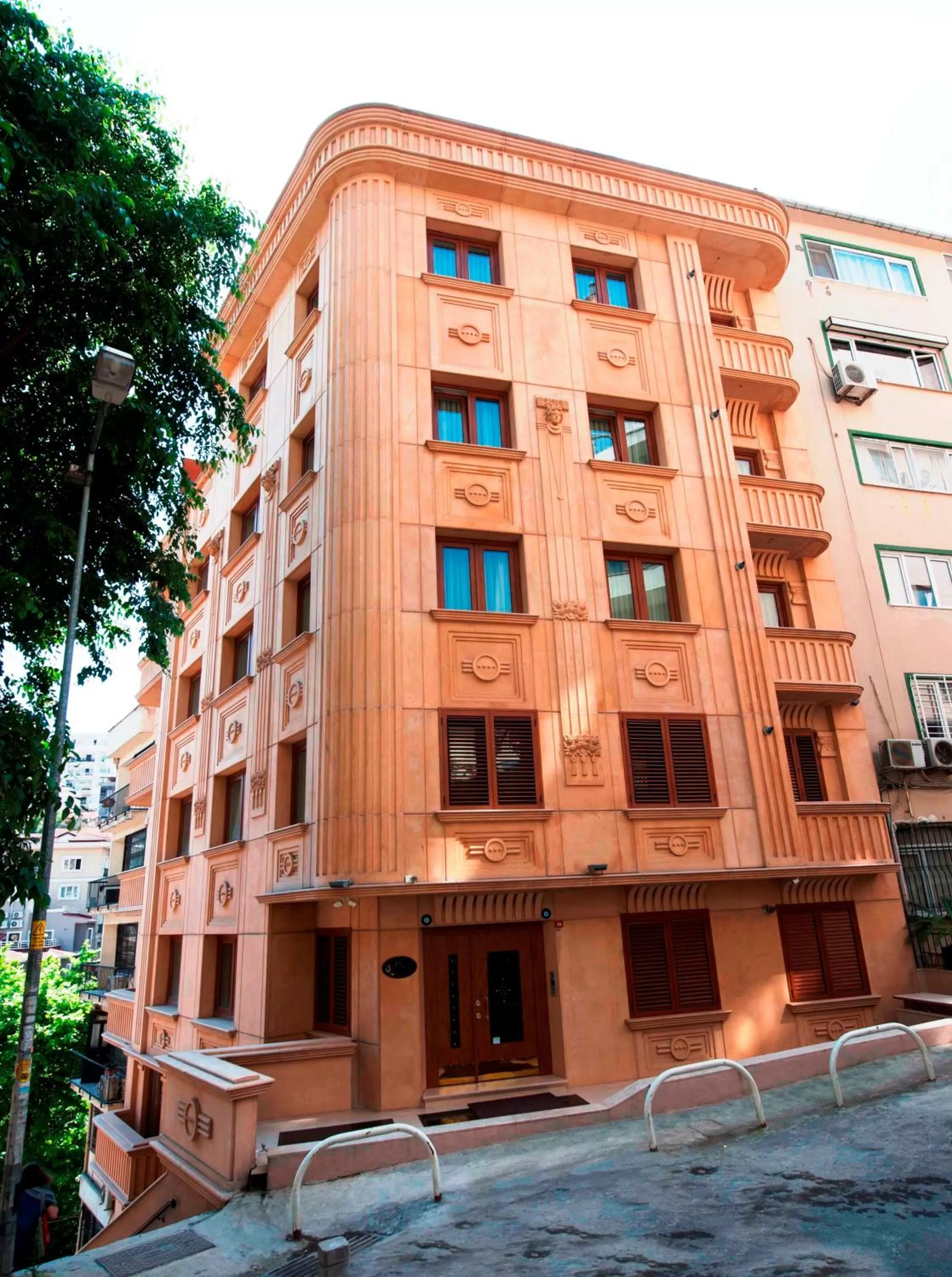 Facade/entrance in Lir Residence Suites LONG STAY