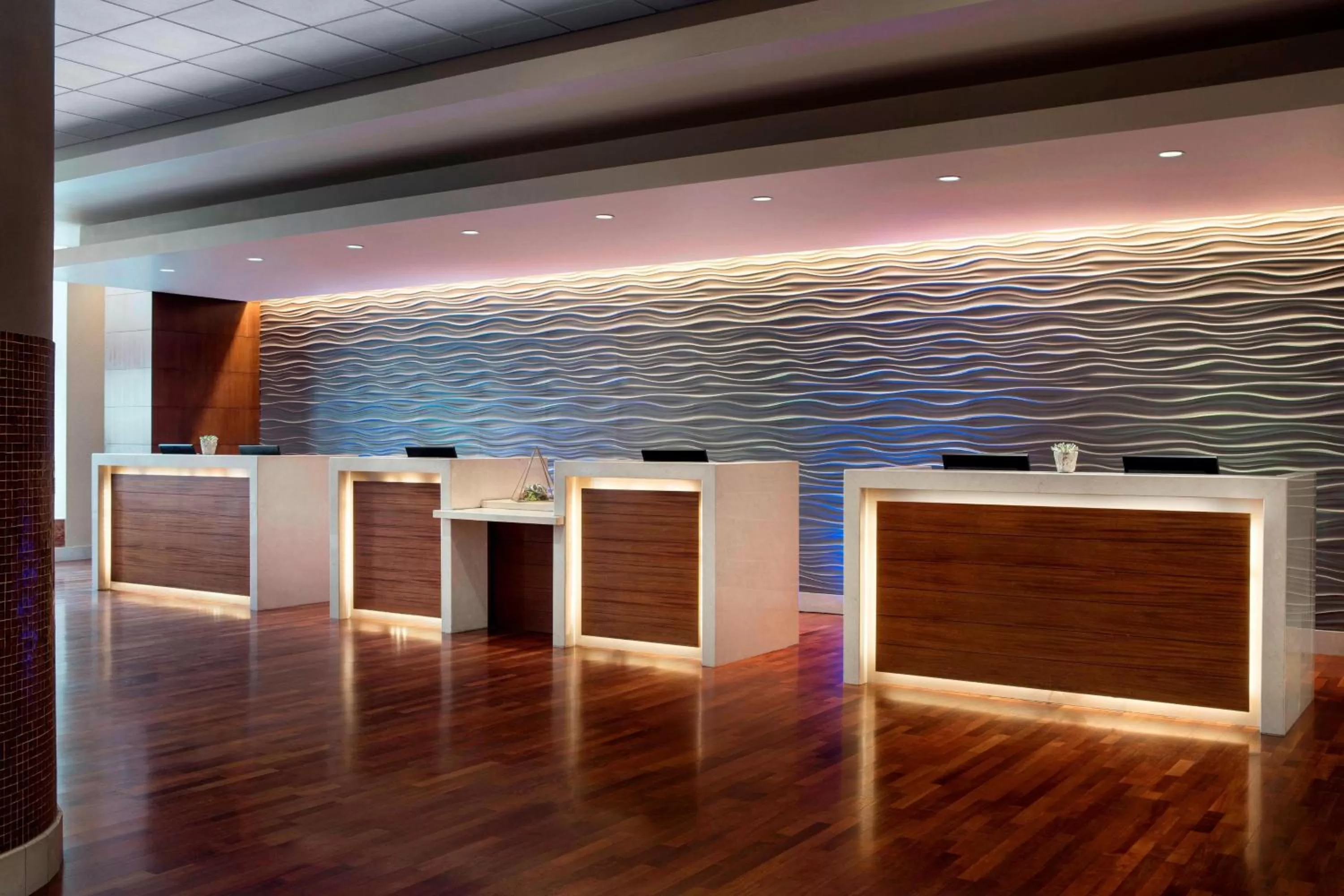 Lobby or reception in Oakland Marriott City Center