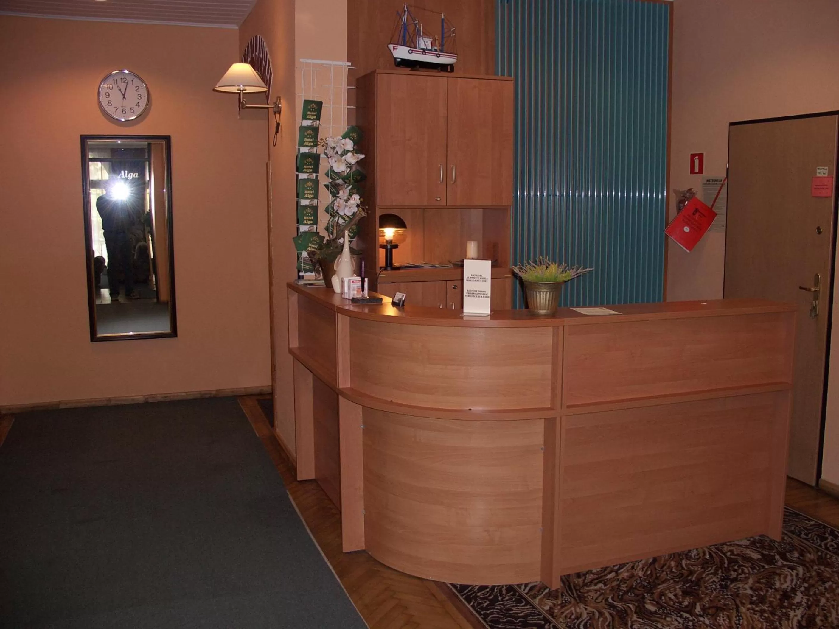 Lobby or reception in Hotel Alga