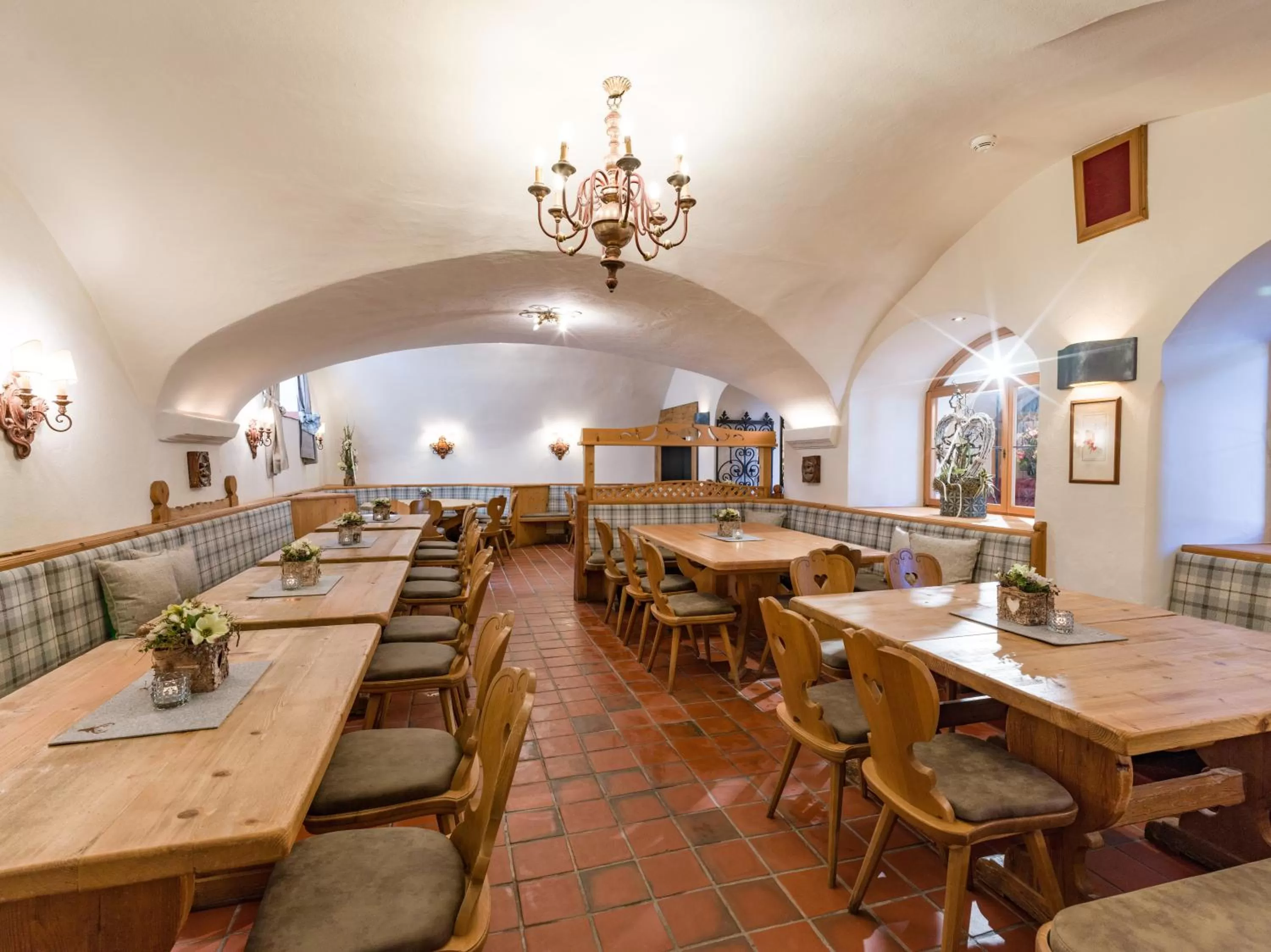 Restaurant/places to eat in Alpen Glück Hotel Unterm Rain garni