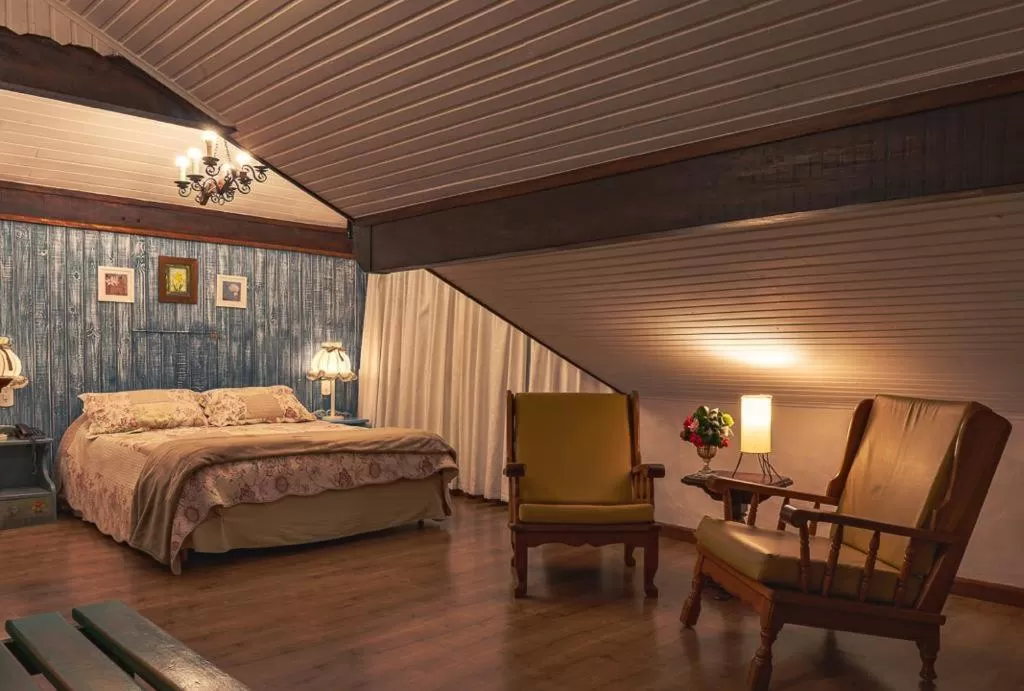 Bed in Hotel Meissner Hof