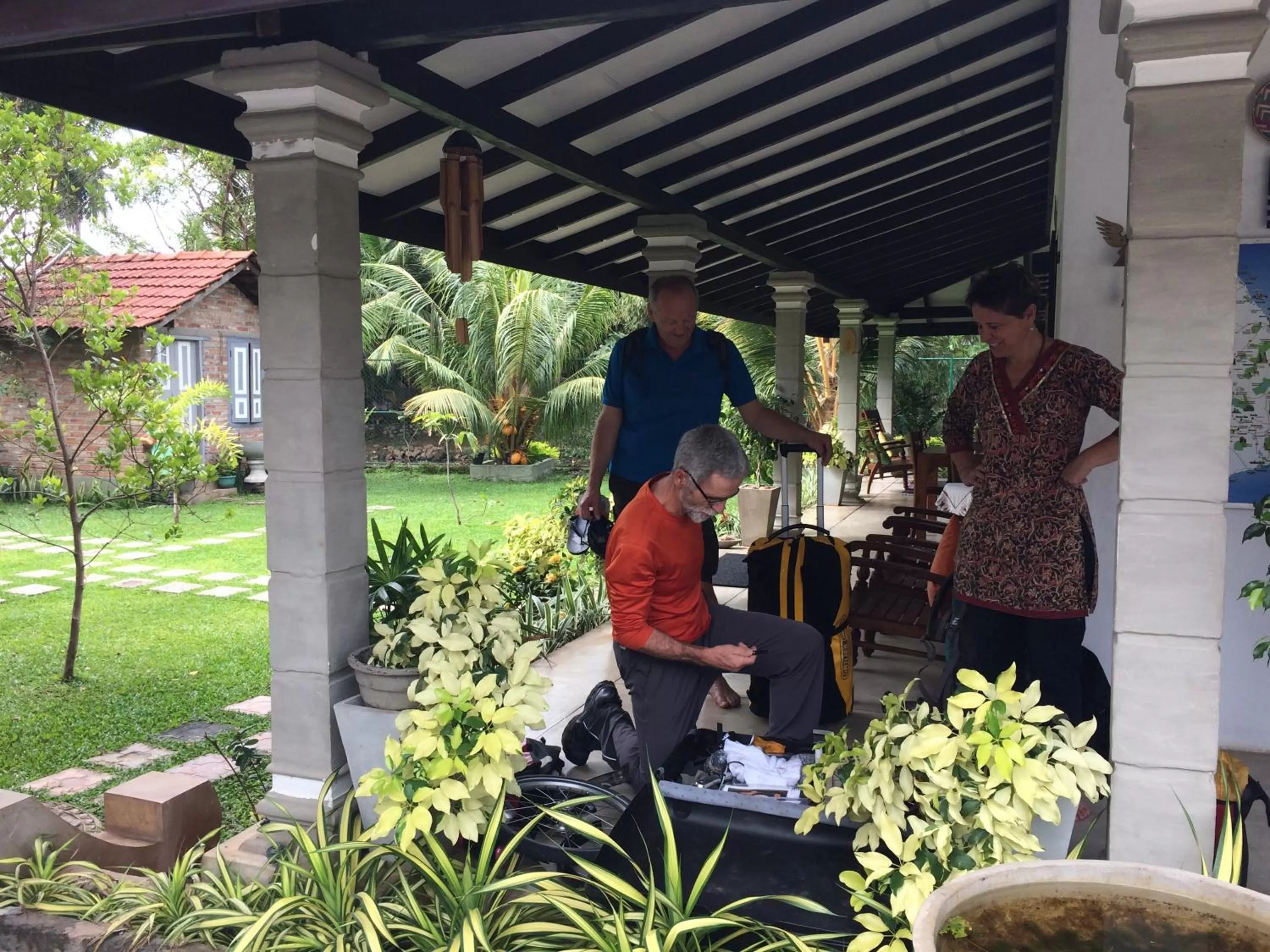 group of guests, Restaurant/Places to Eat in Green Wood Villa Negombo