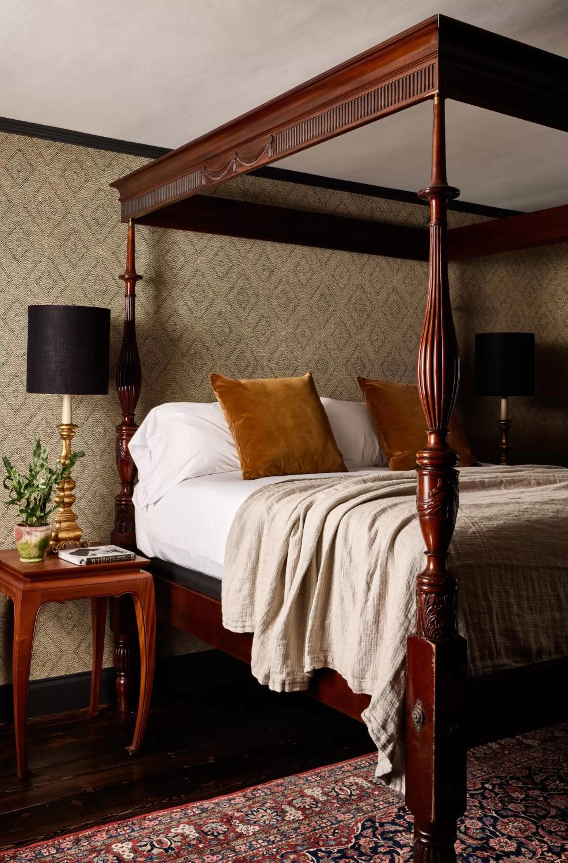 Bed in Kennebunkport Captains Collection