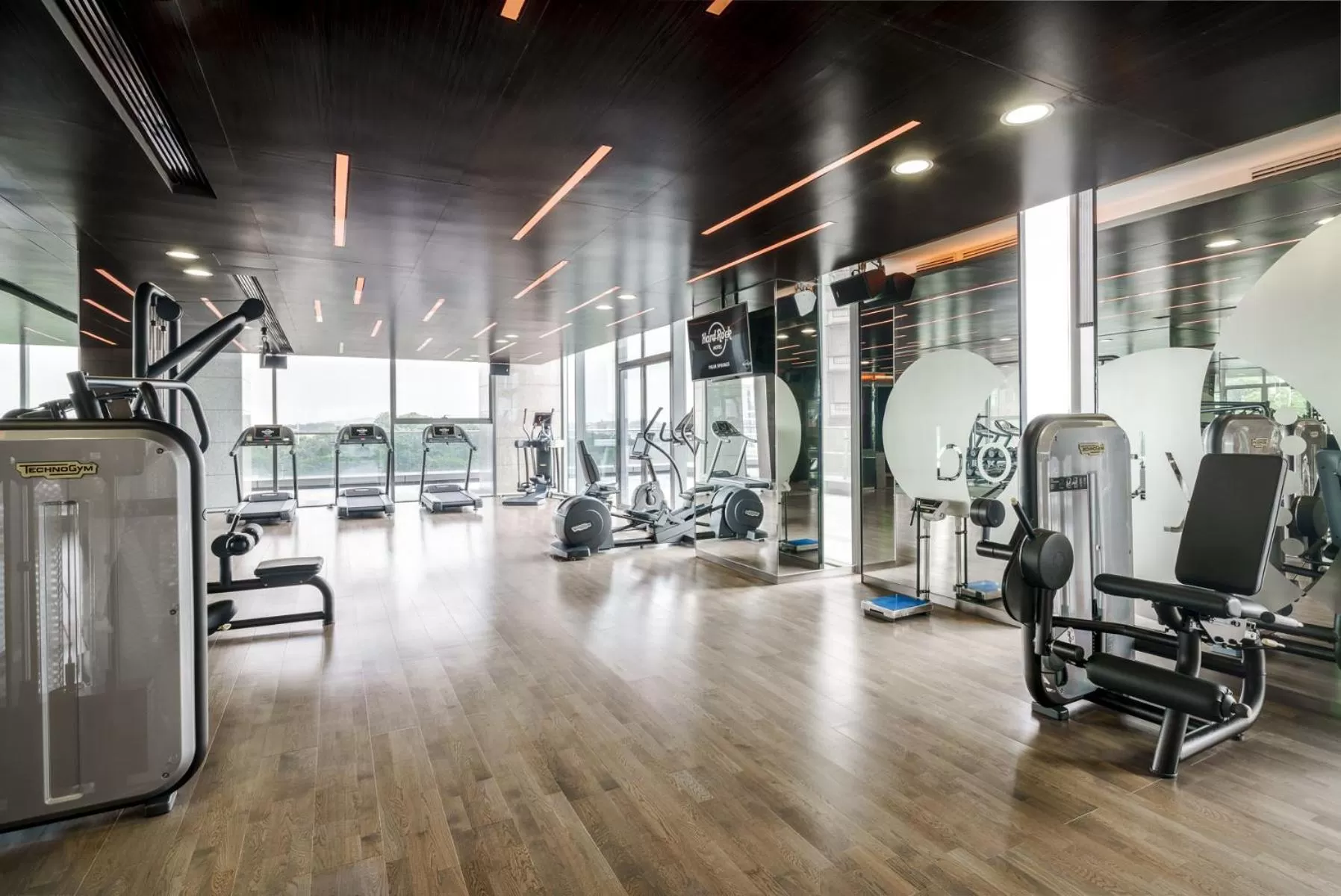 Fitness centre/facilities in Hard Rock Hotel Shenzhen