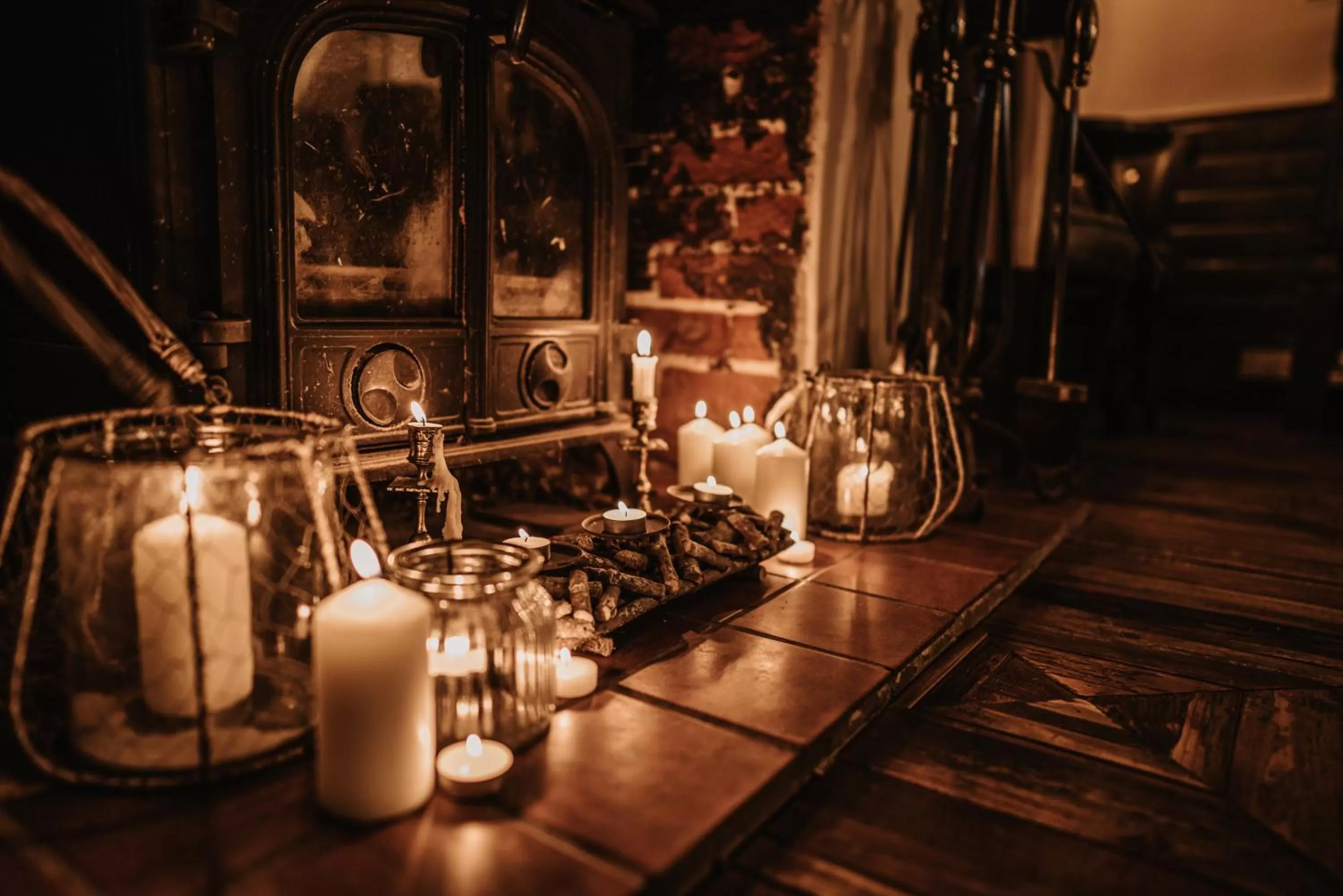 Decorative detail in The Ship Inn