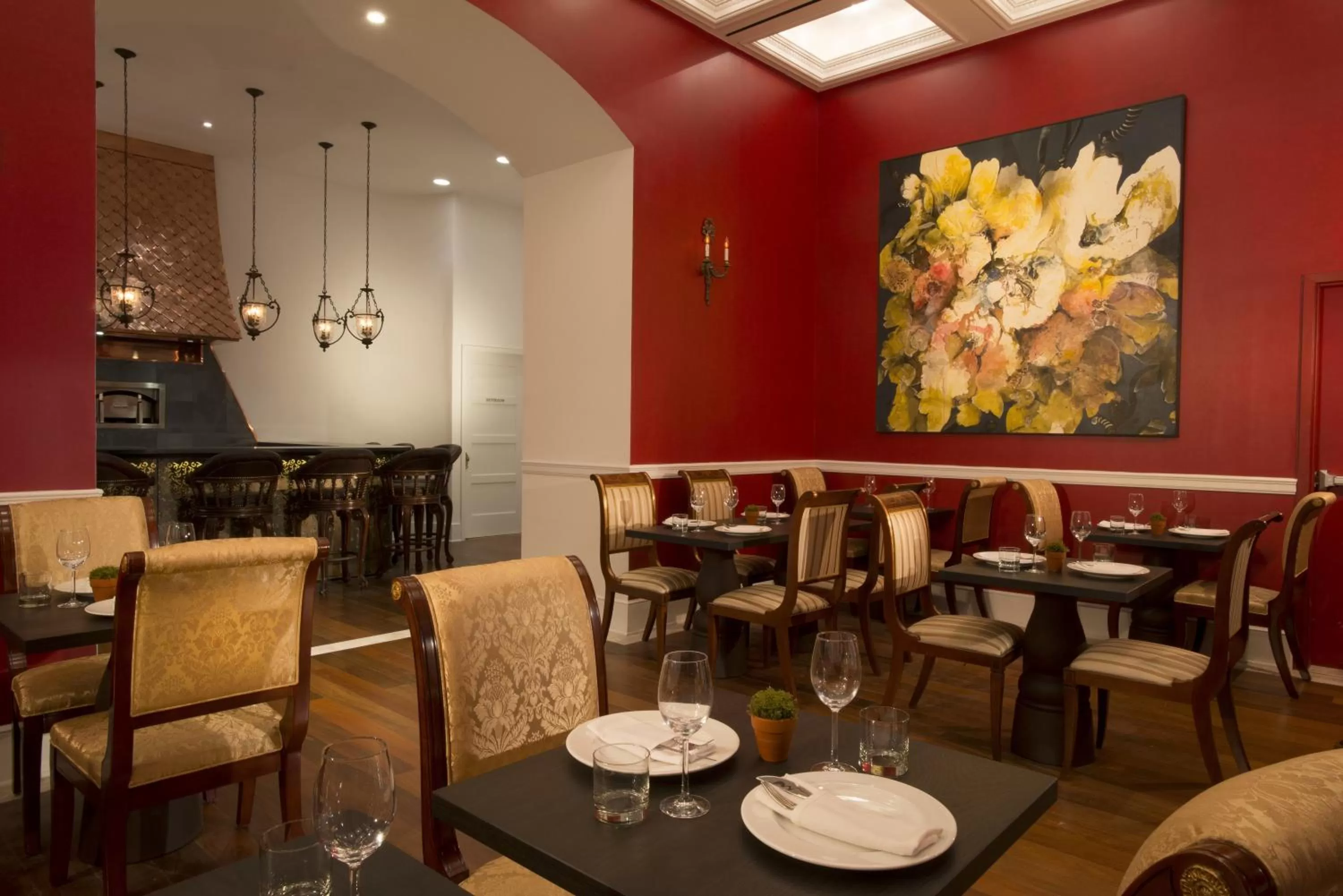 Restaurant/Places to Eat in The Kimberly Hotel