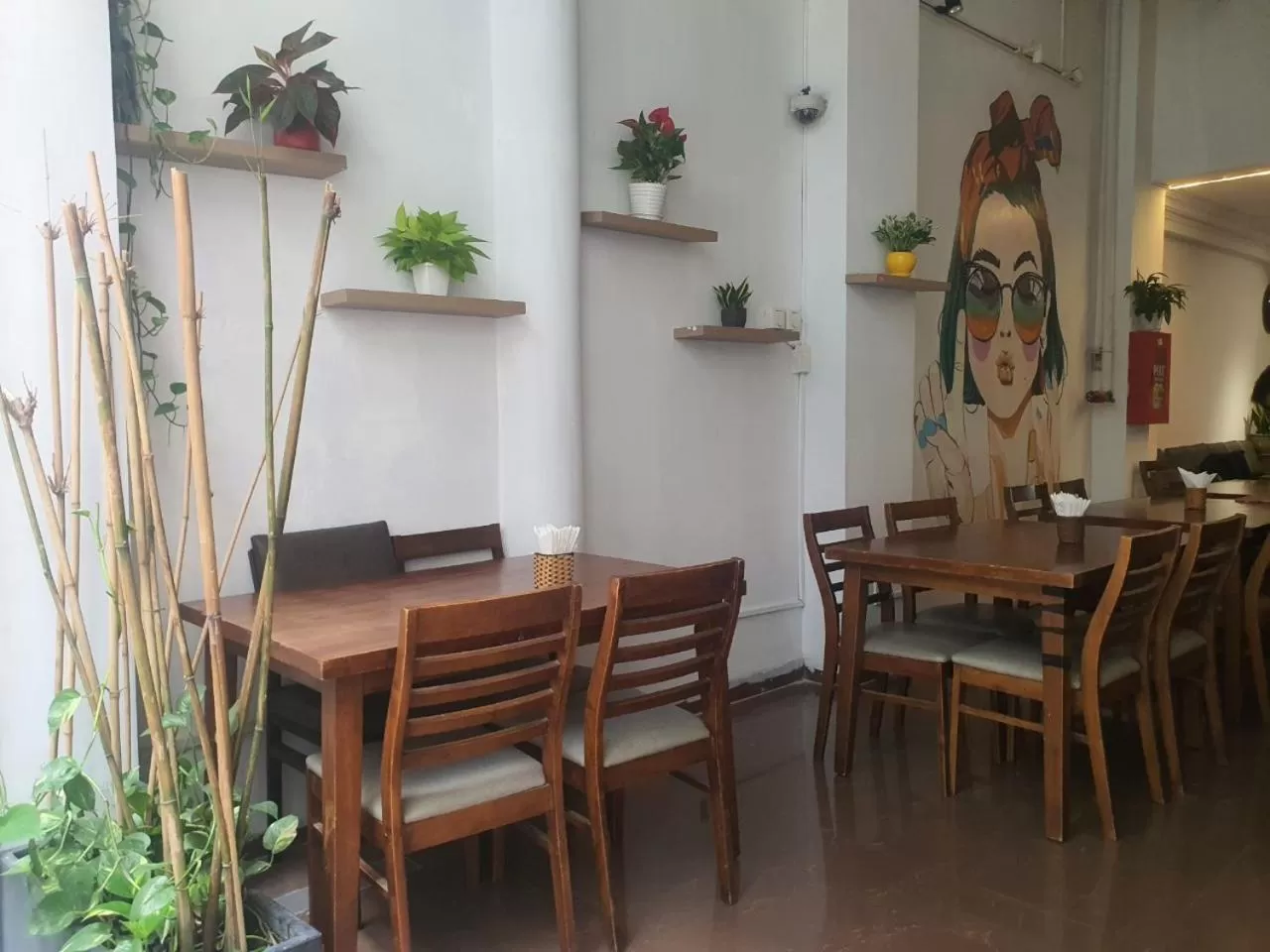 Restaurant/places to eat in The 1- Tony saigon Hotel