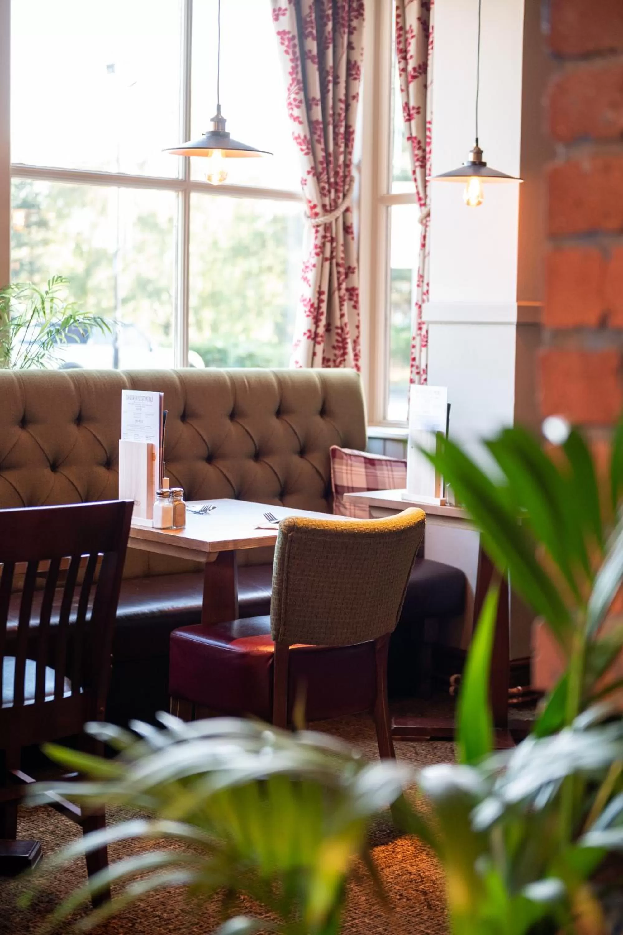 Restaurant/places to eat in Toby Carvery Strathclyde, M74 J6 by Innkeeper's Collection