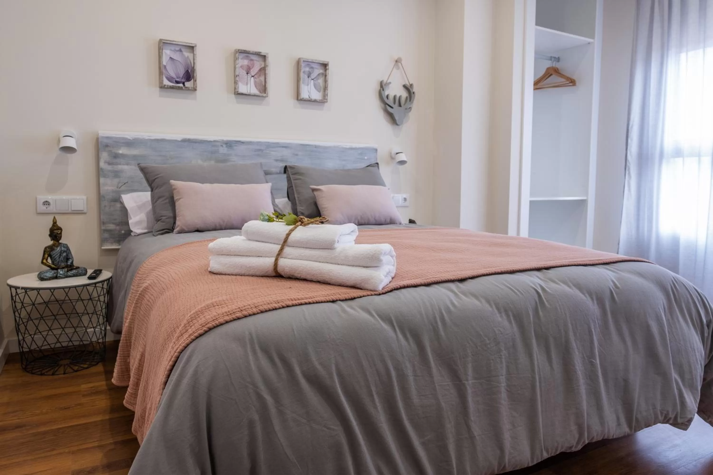 Bed in Hotel Bienvenidos Rooms Xàtiva