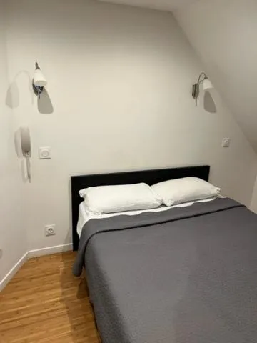 Bed in Hotel Luna Park