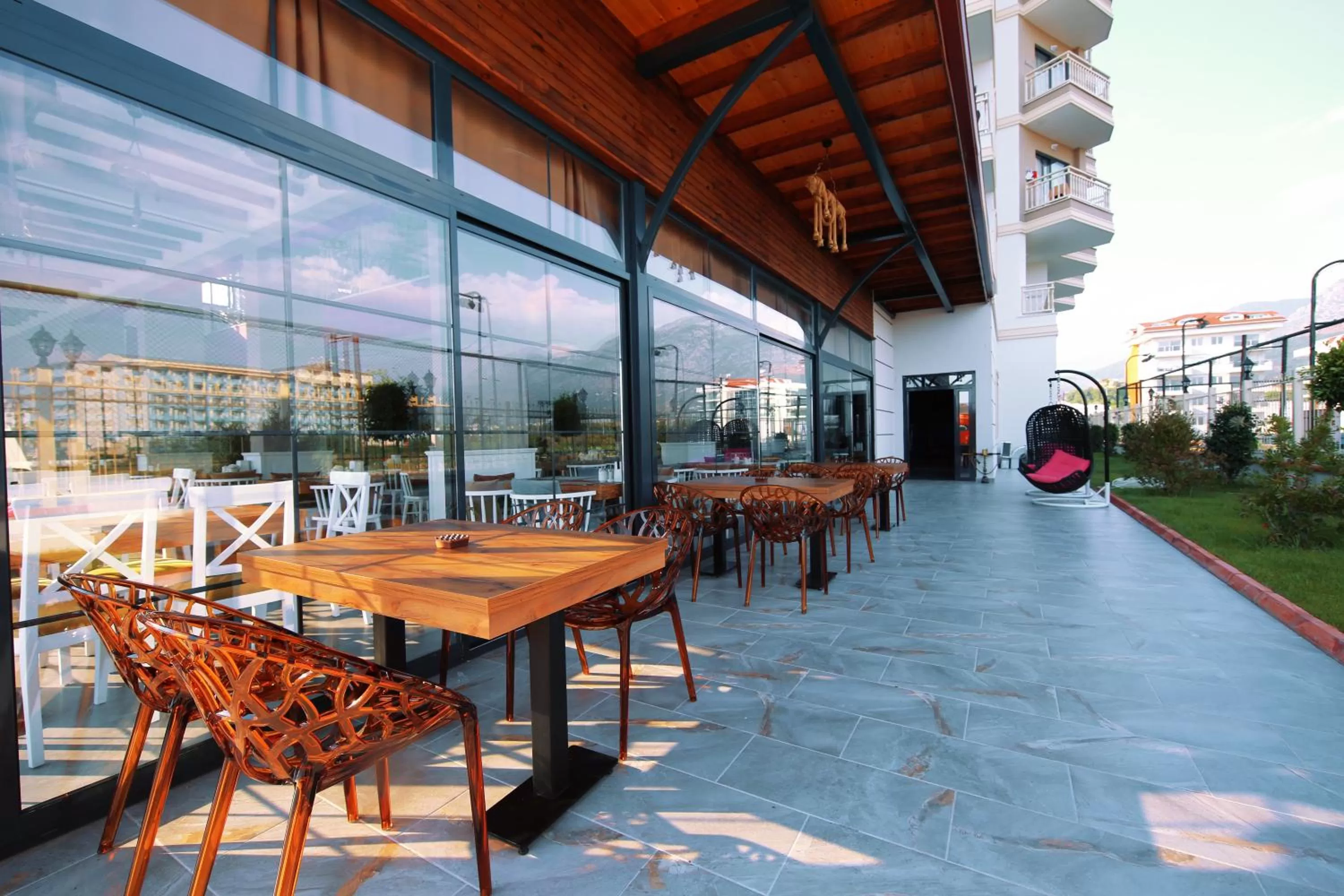 Patio in Sey Beach Hotel & Spa