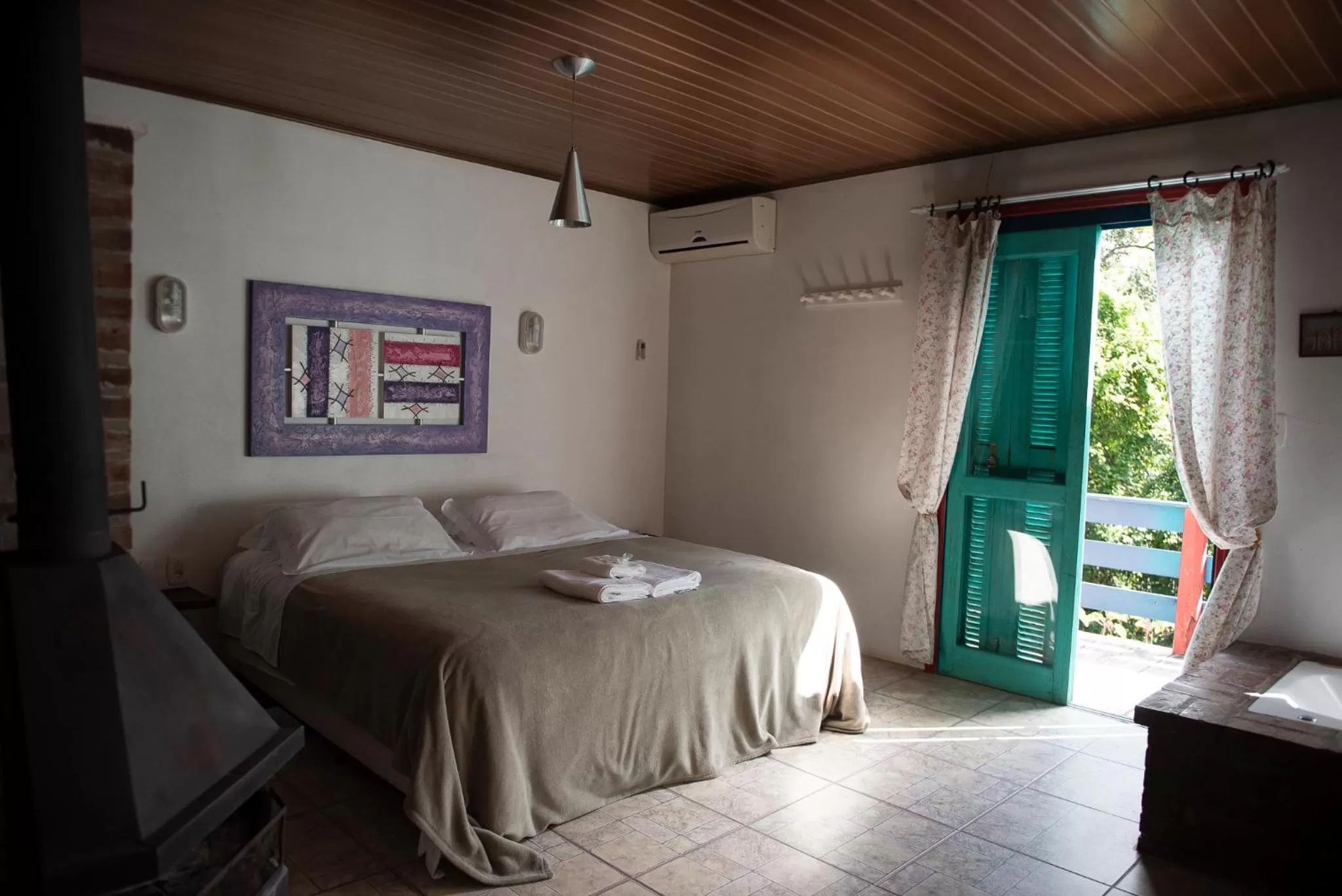 Bed in Pousada da Chacara