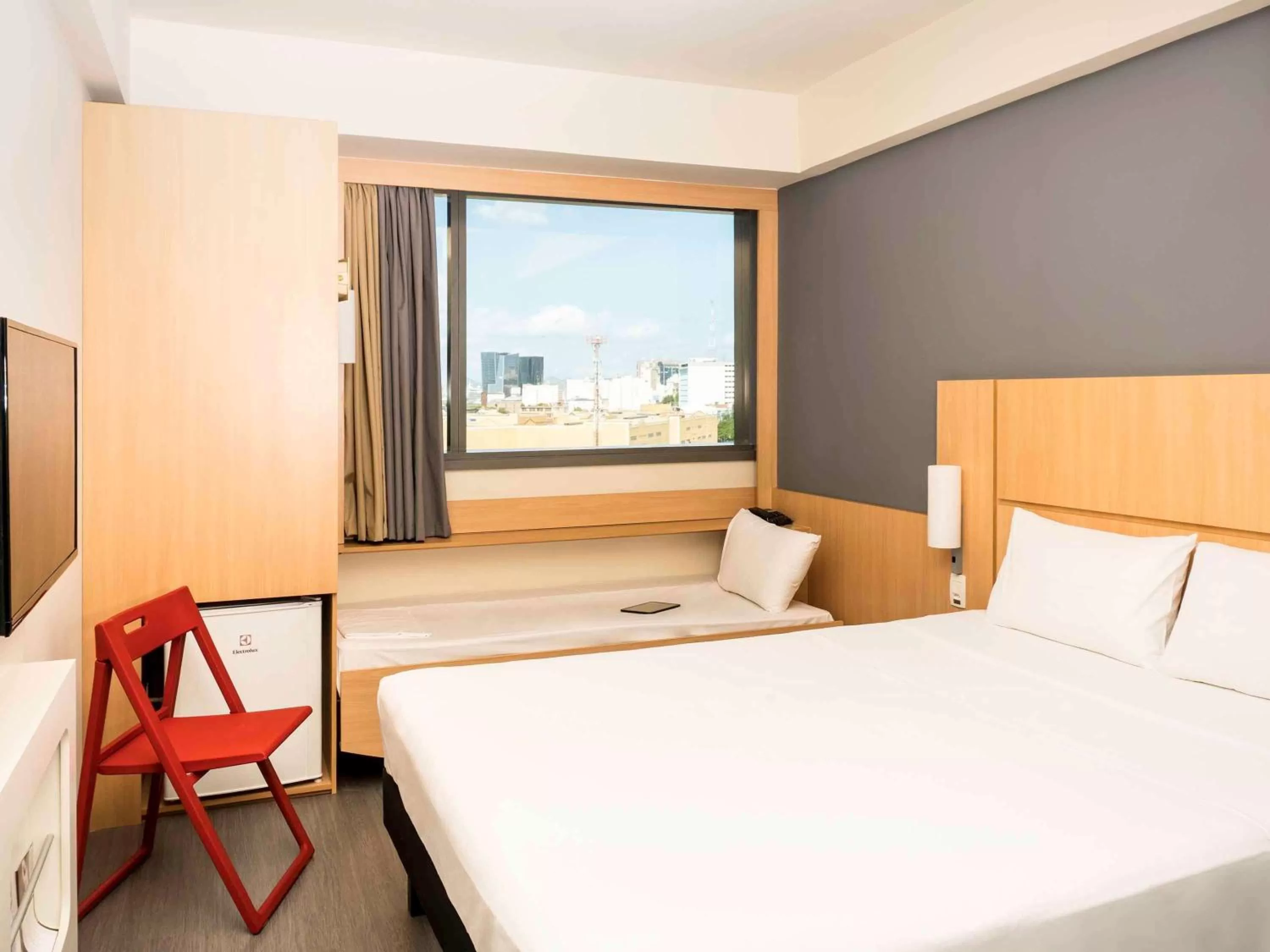 Standard Double Room with Extra Child Bed in ibis Rio Porto Atlantico