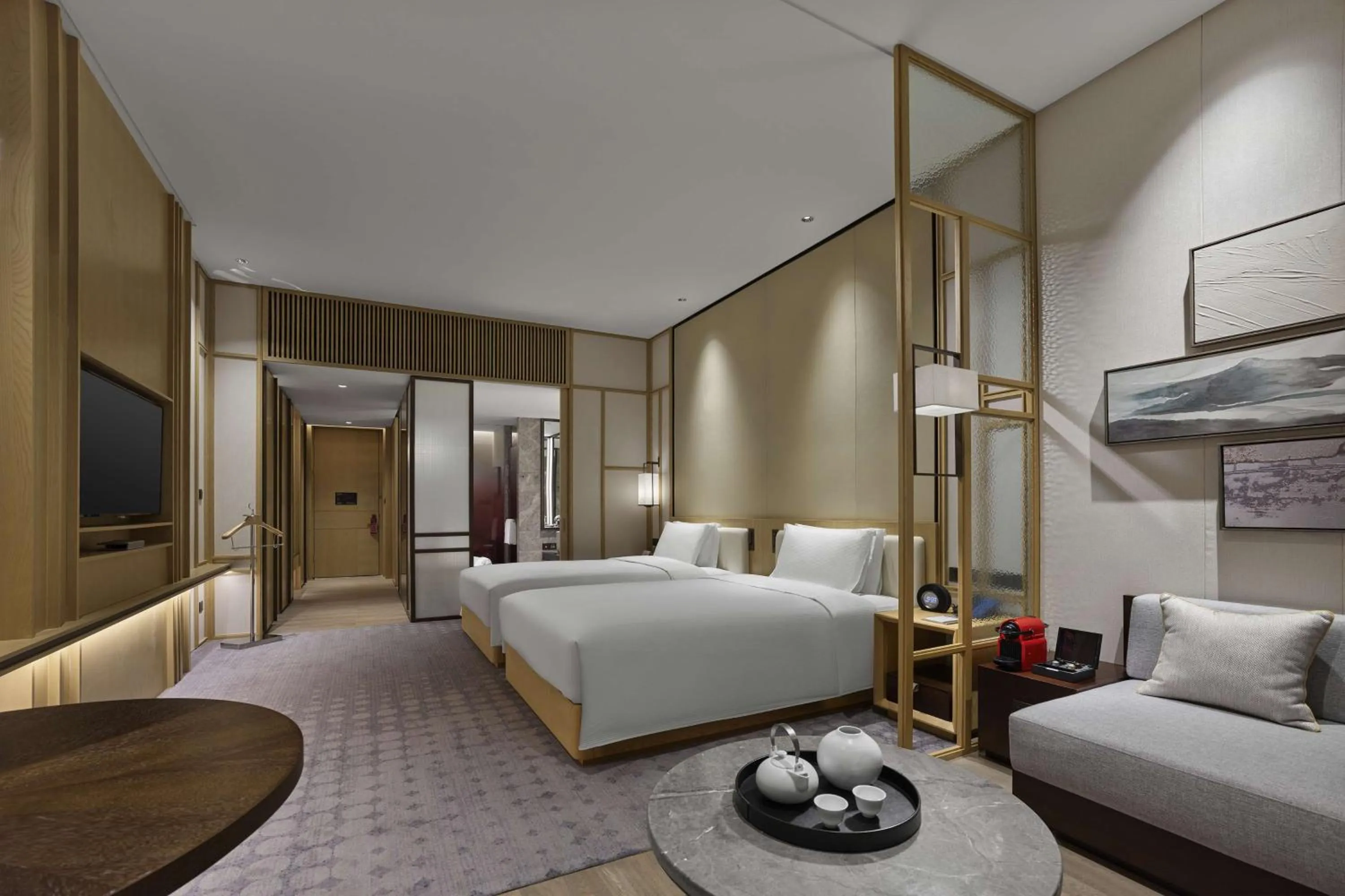 Living room, Bed in Hilton Suzhou Yinshan Lake