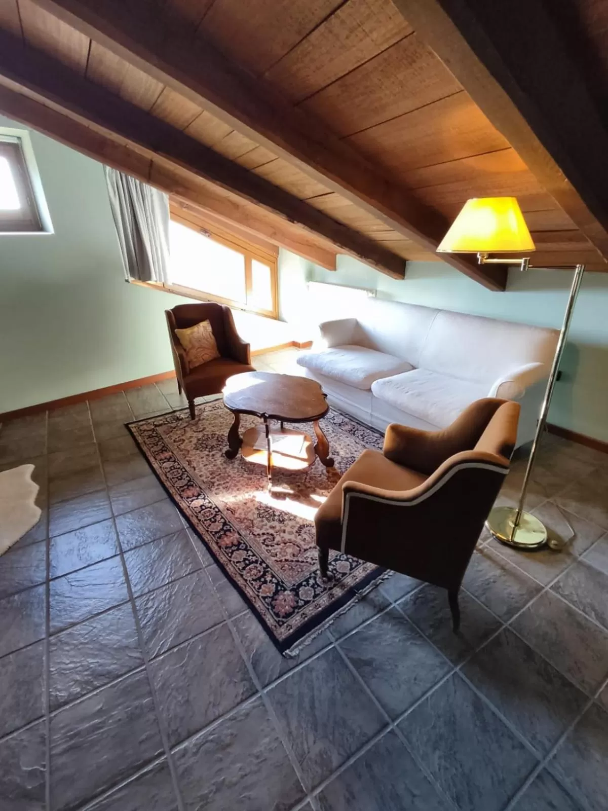 Photo of the whole room in Foresteria Ristorante Conti Roero