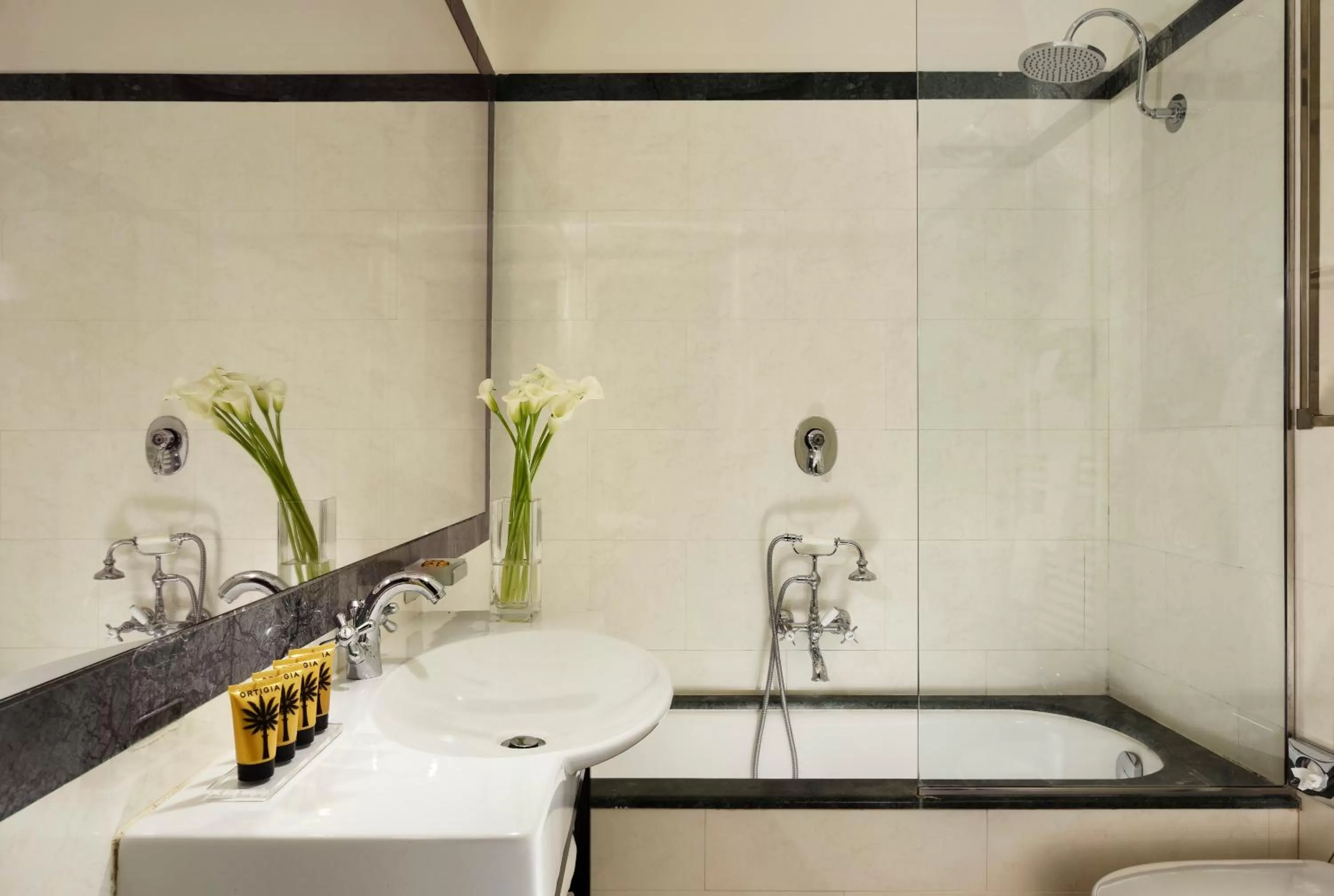 Bathroom in Leon's Place Hotel In Rome