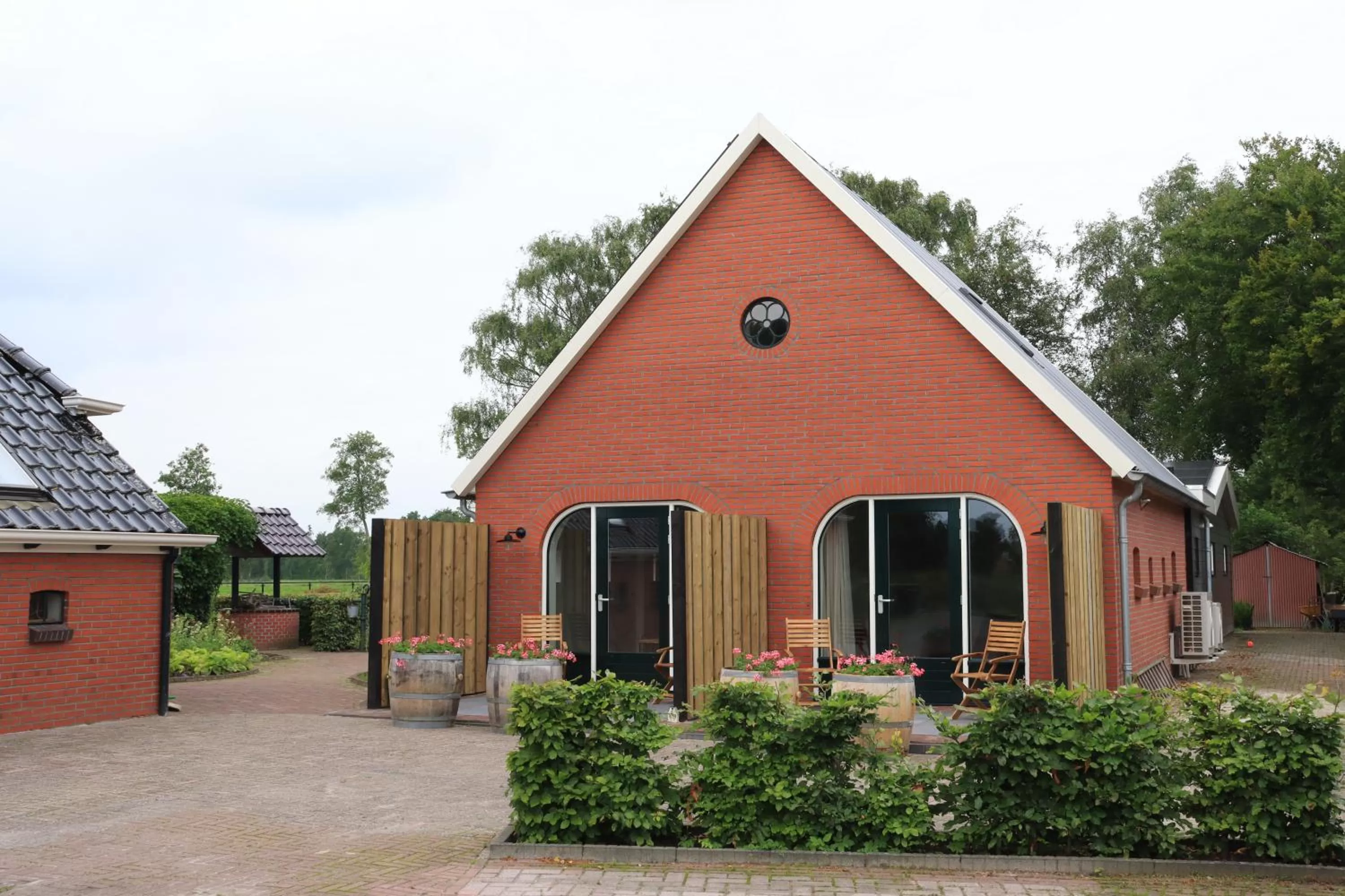 Property Building in Doezumertocht