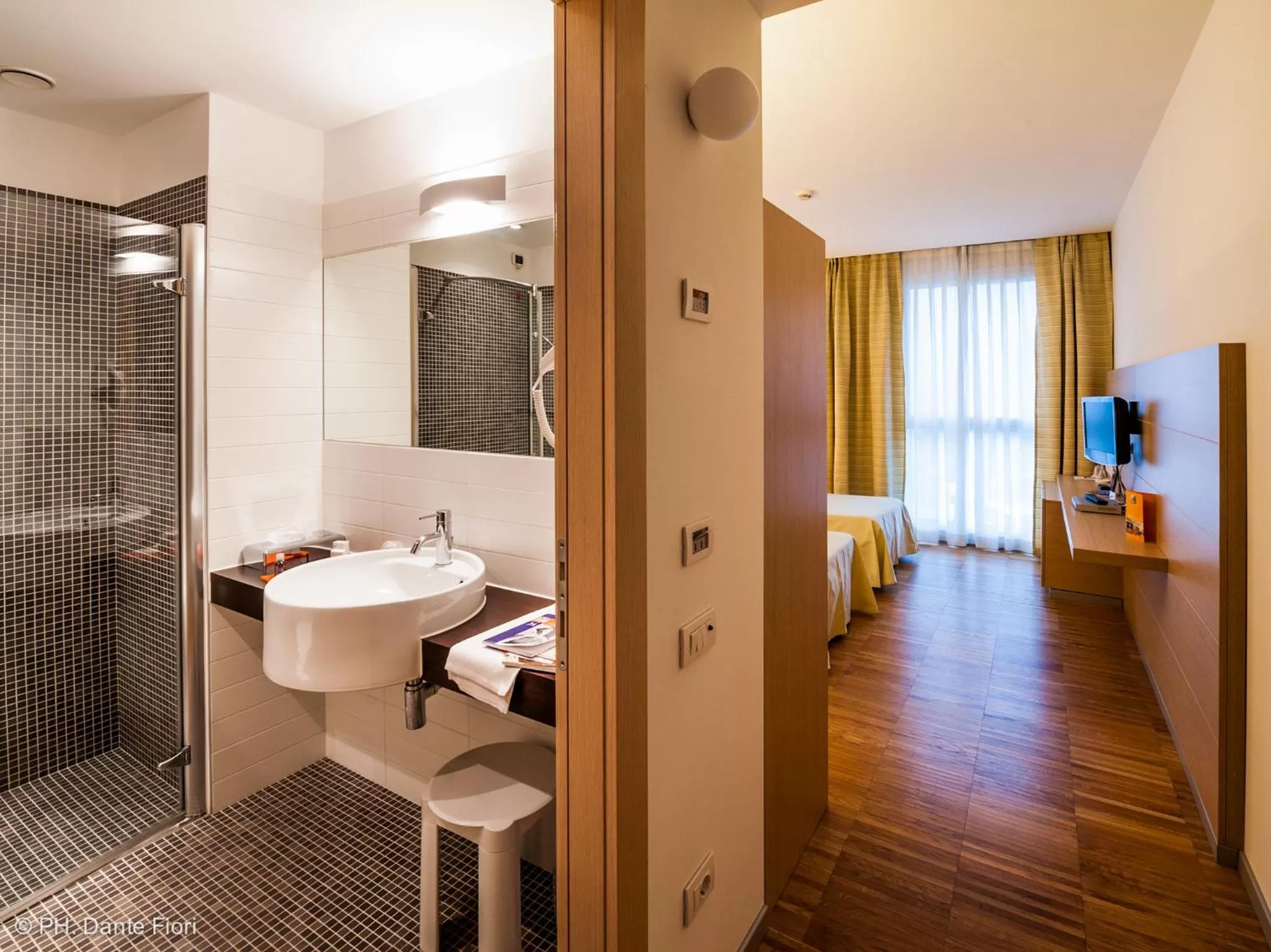 Decorative detail, Bed in Schio Hotel