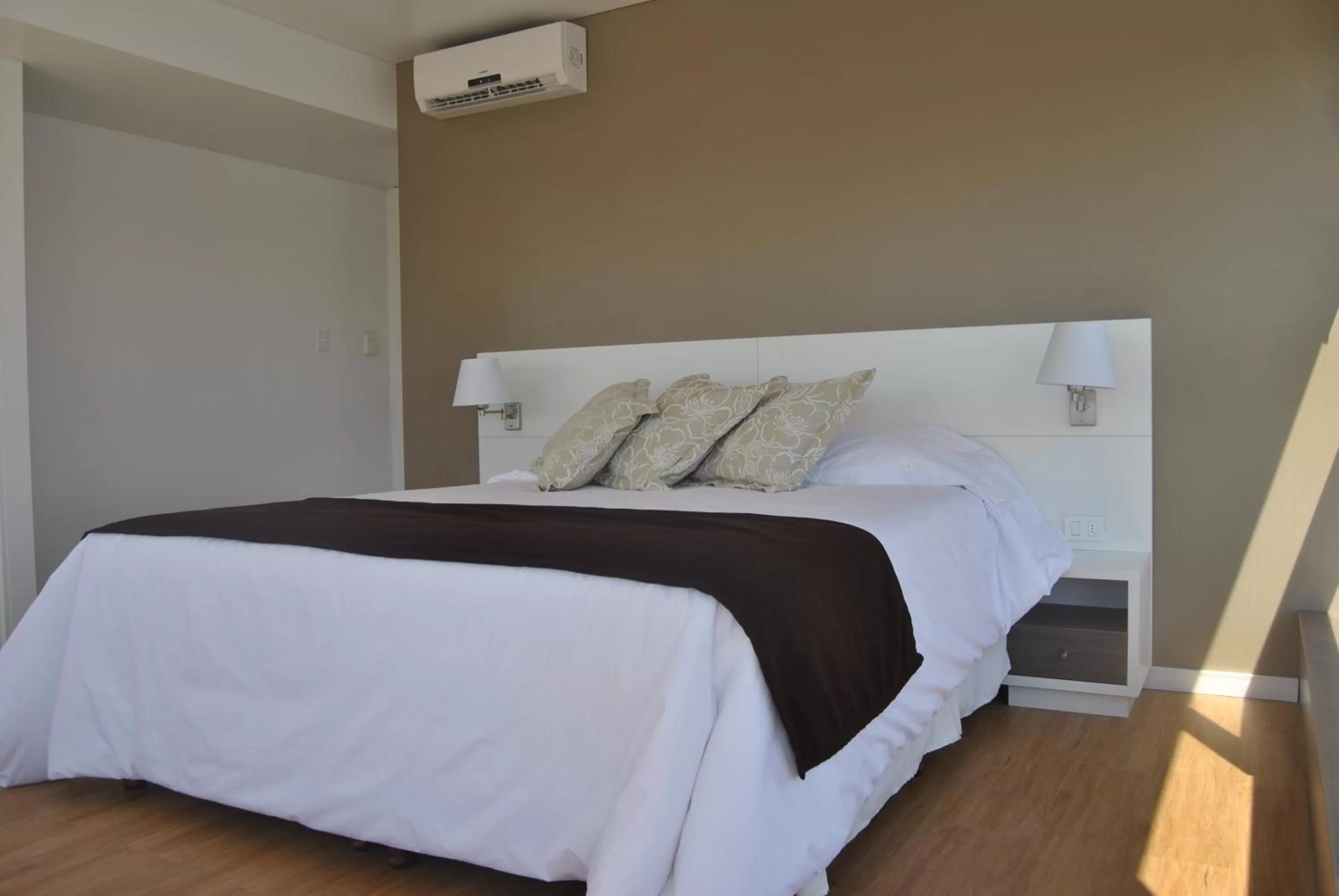 Photo of the whole room, Bed in Hotel Castilla