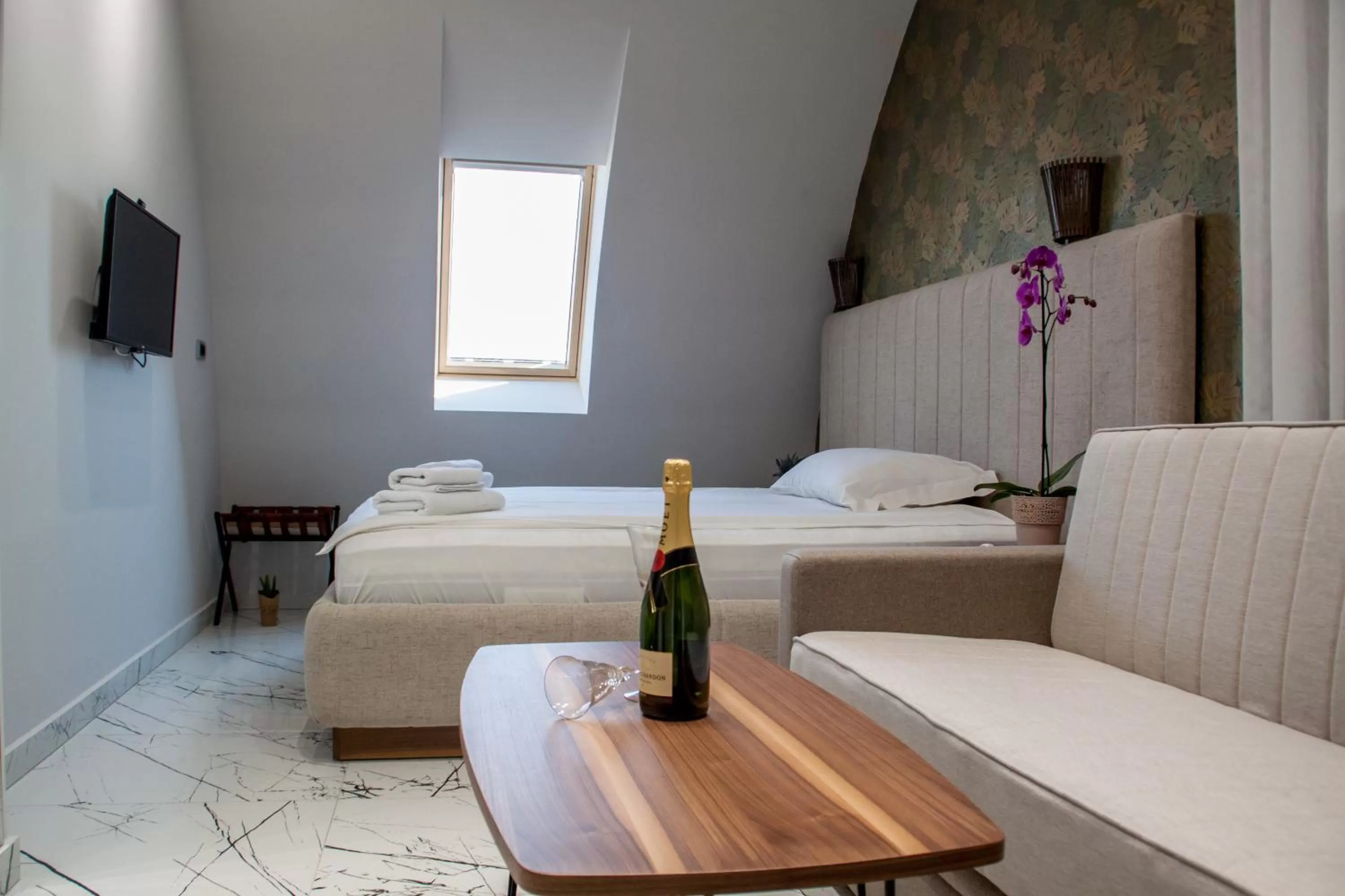 Bed in Garni Boutique Hotel Arta