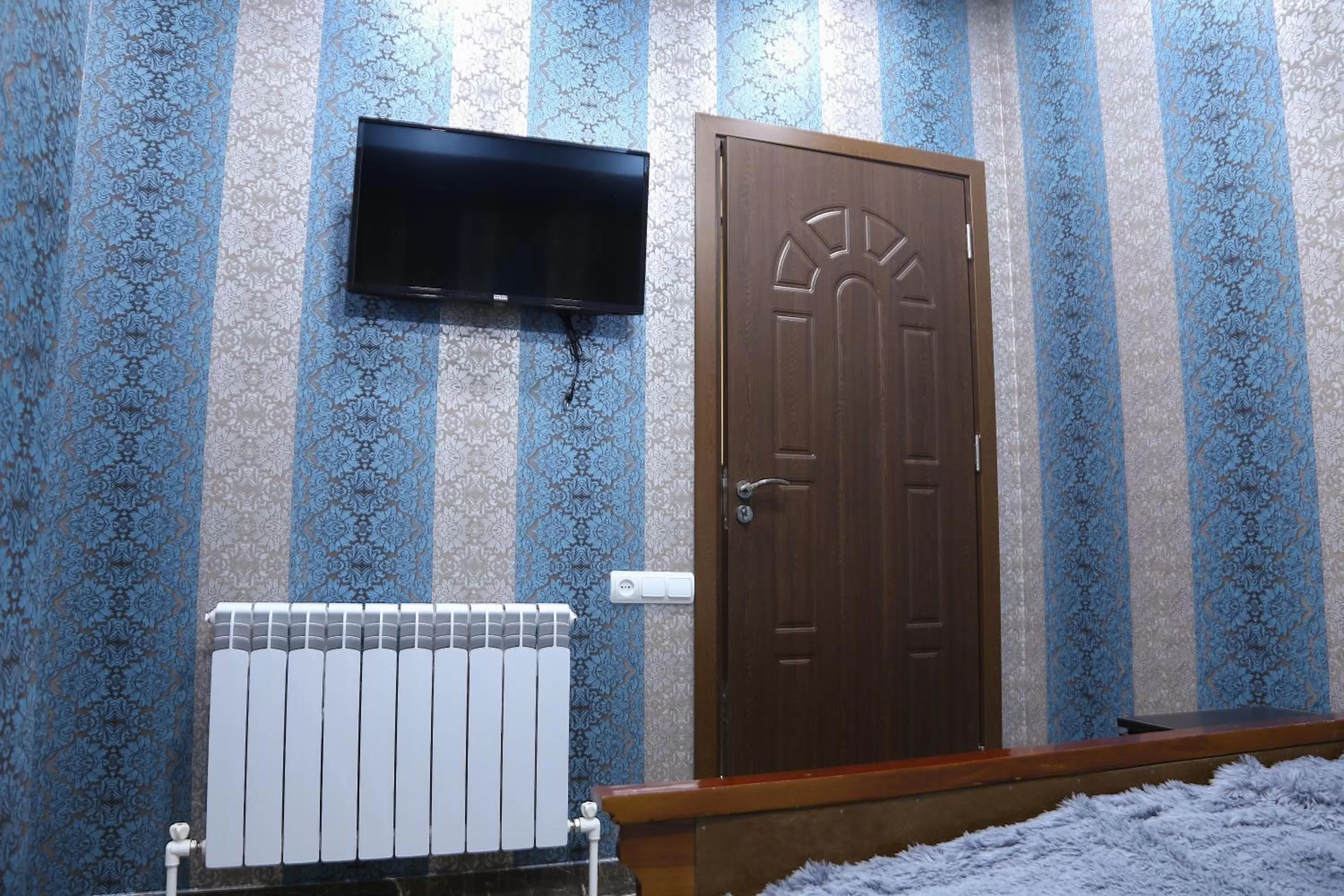 TV and multimedia in Lovely Hotel in Centre