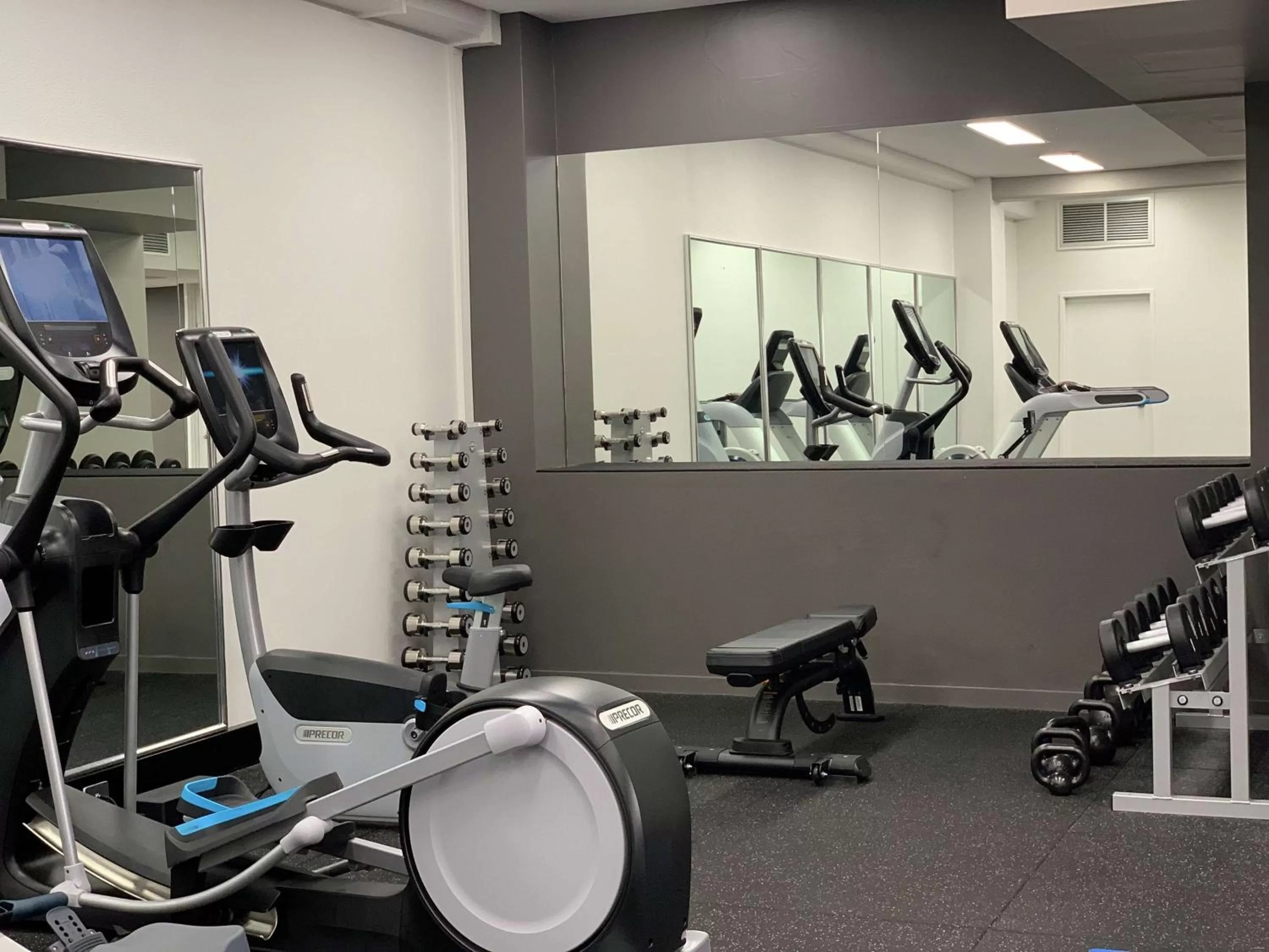 Fitness centre/facilities in DoubleTree by Hilton Esplanade Darwin
