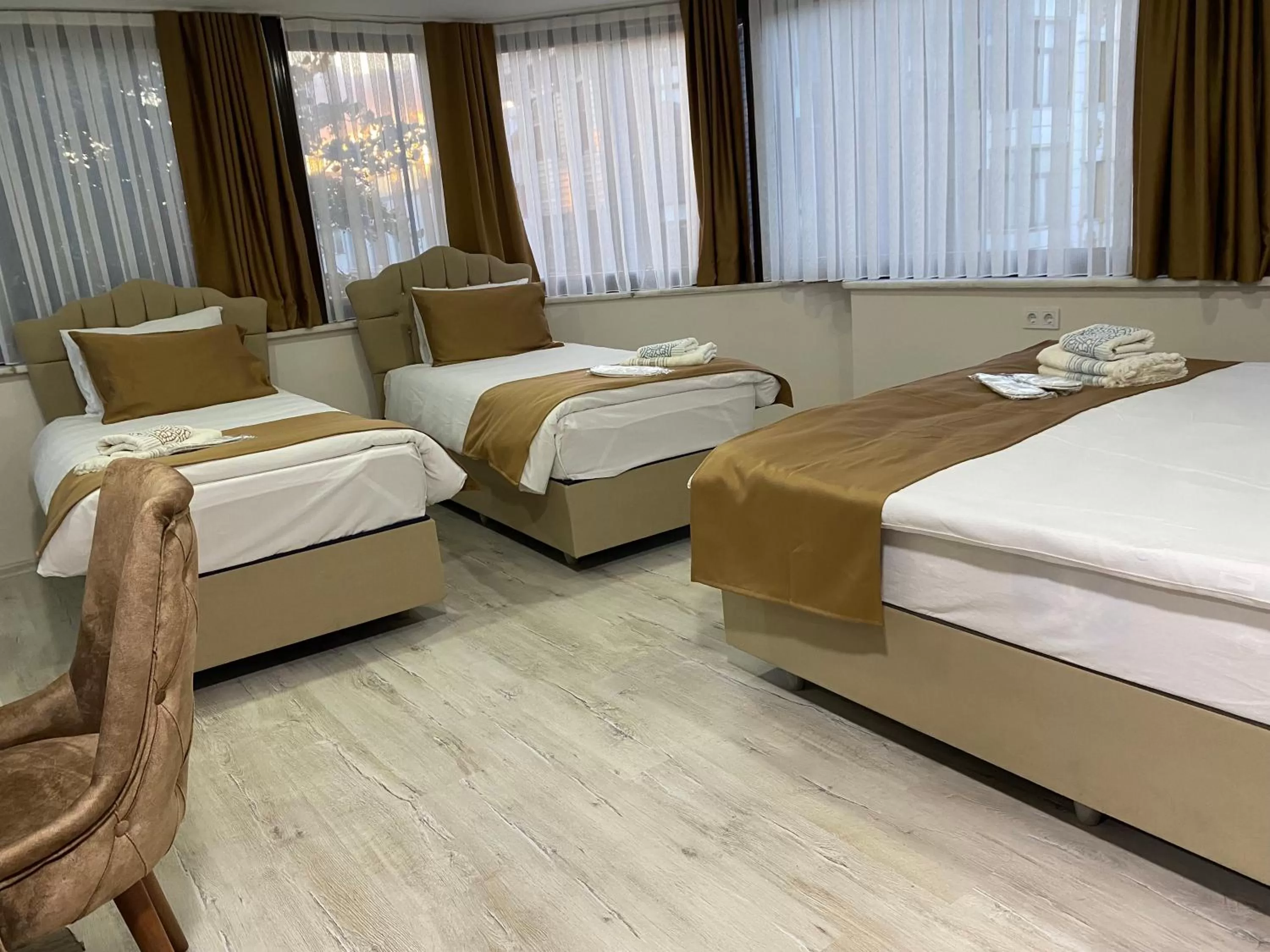 View (from property/room), Bed in Atam Suites