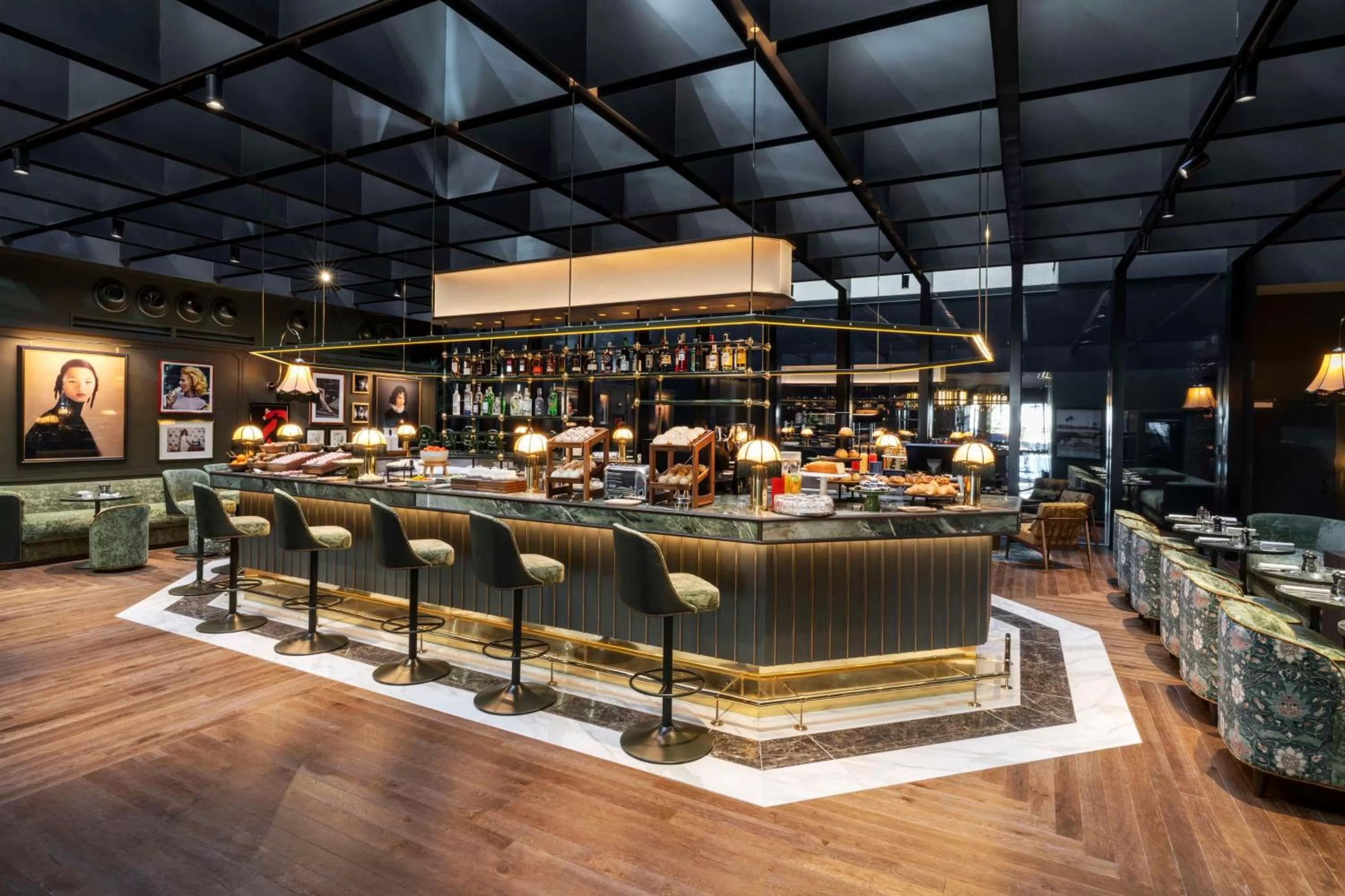 Restaurant/places to eat in Radisson Collection Hotel, Santa Sofia Milan