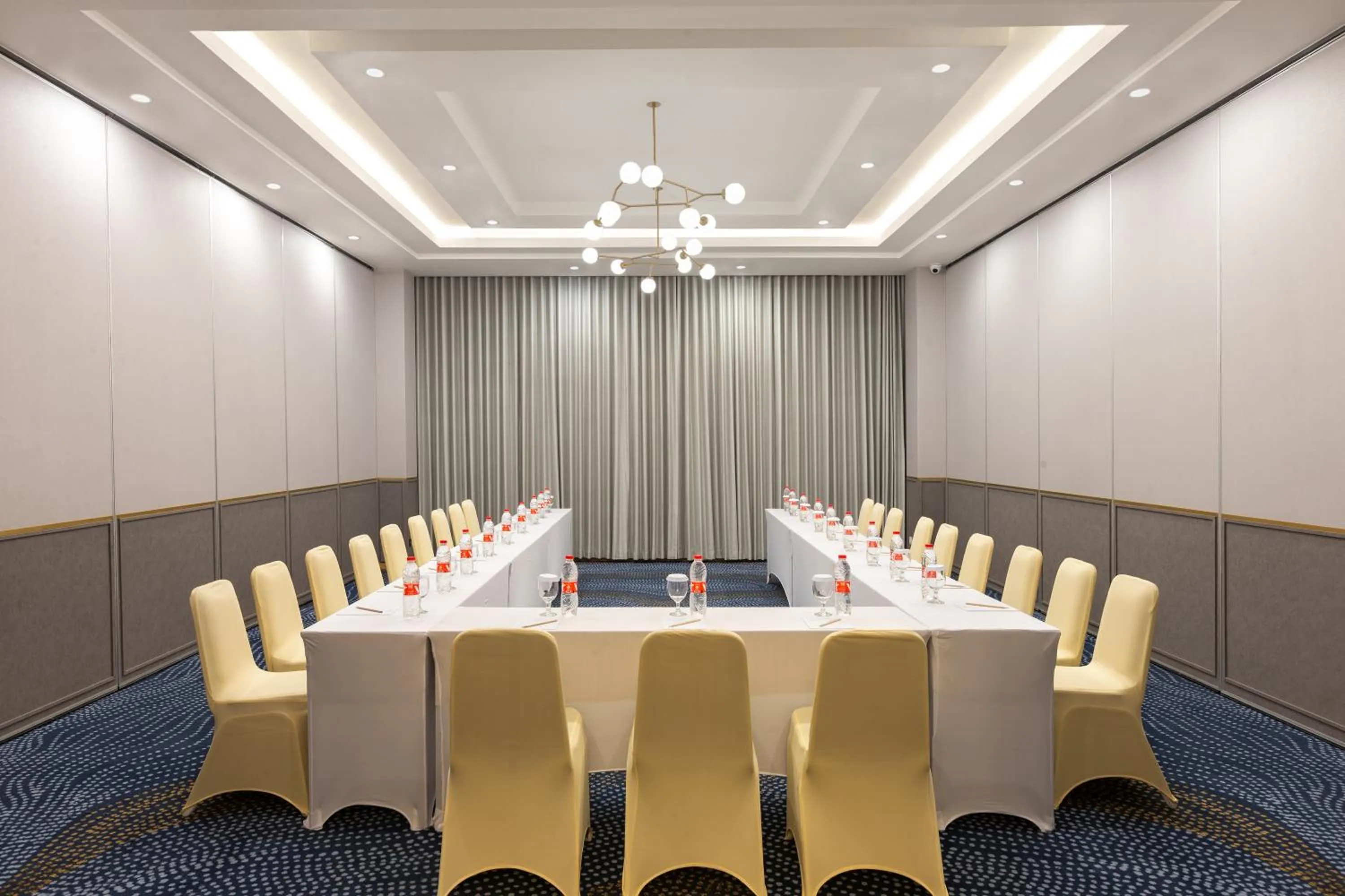 Meeting/conference room in Hotel Santika Pasir Koja Bandung