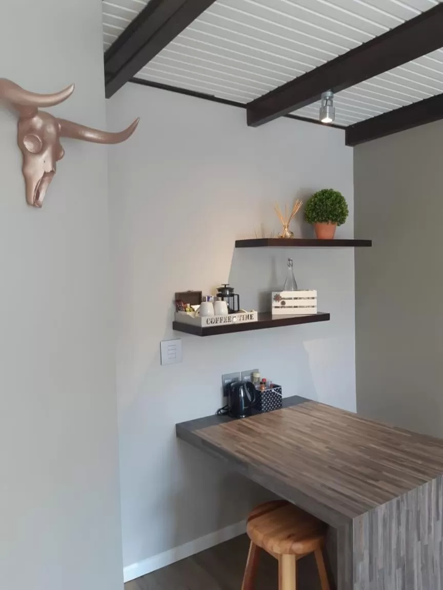 Coffee/tea facilities in The Hillcrest Guesthouse