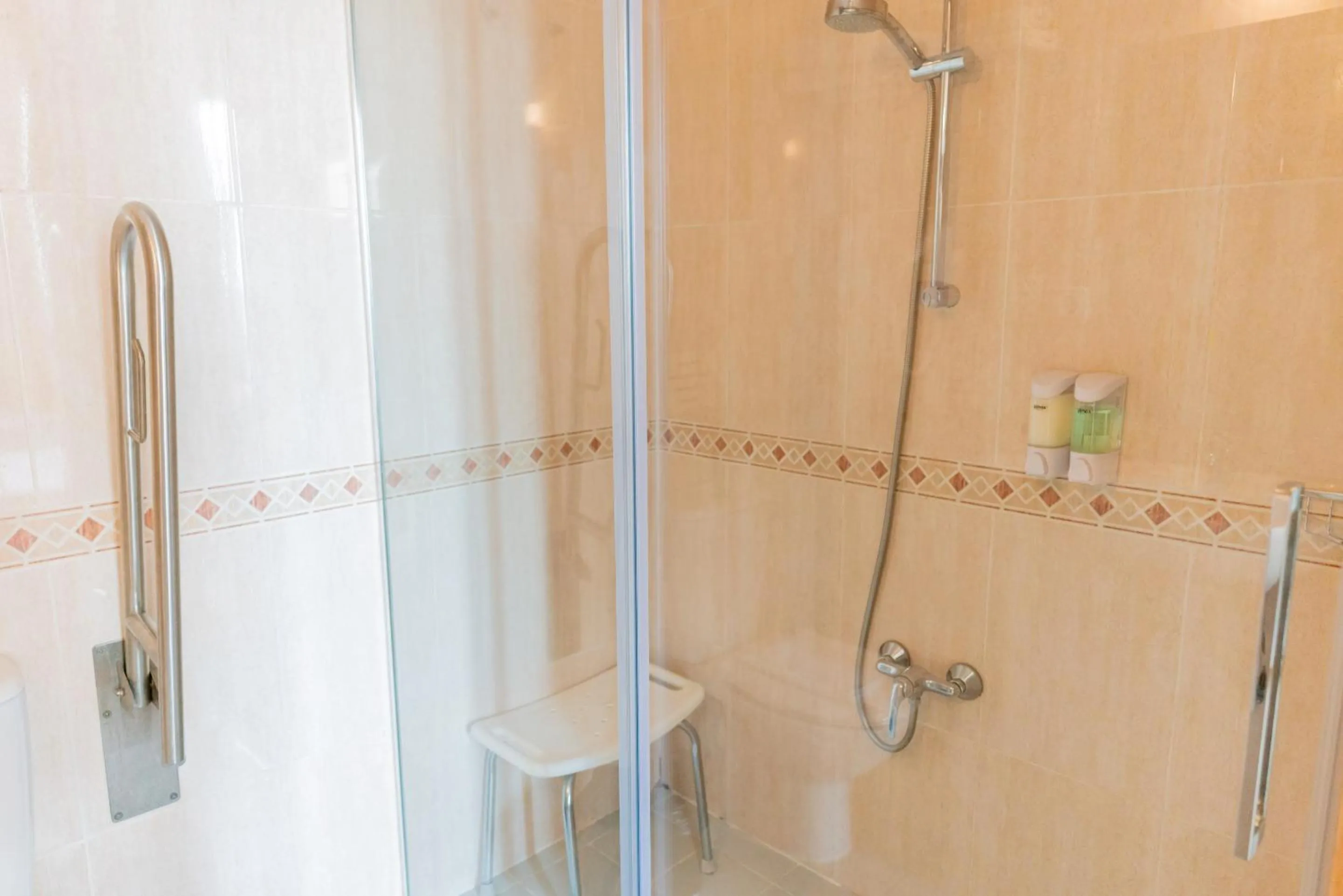 Bathroom in Hostal Josefina-Gran Vía