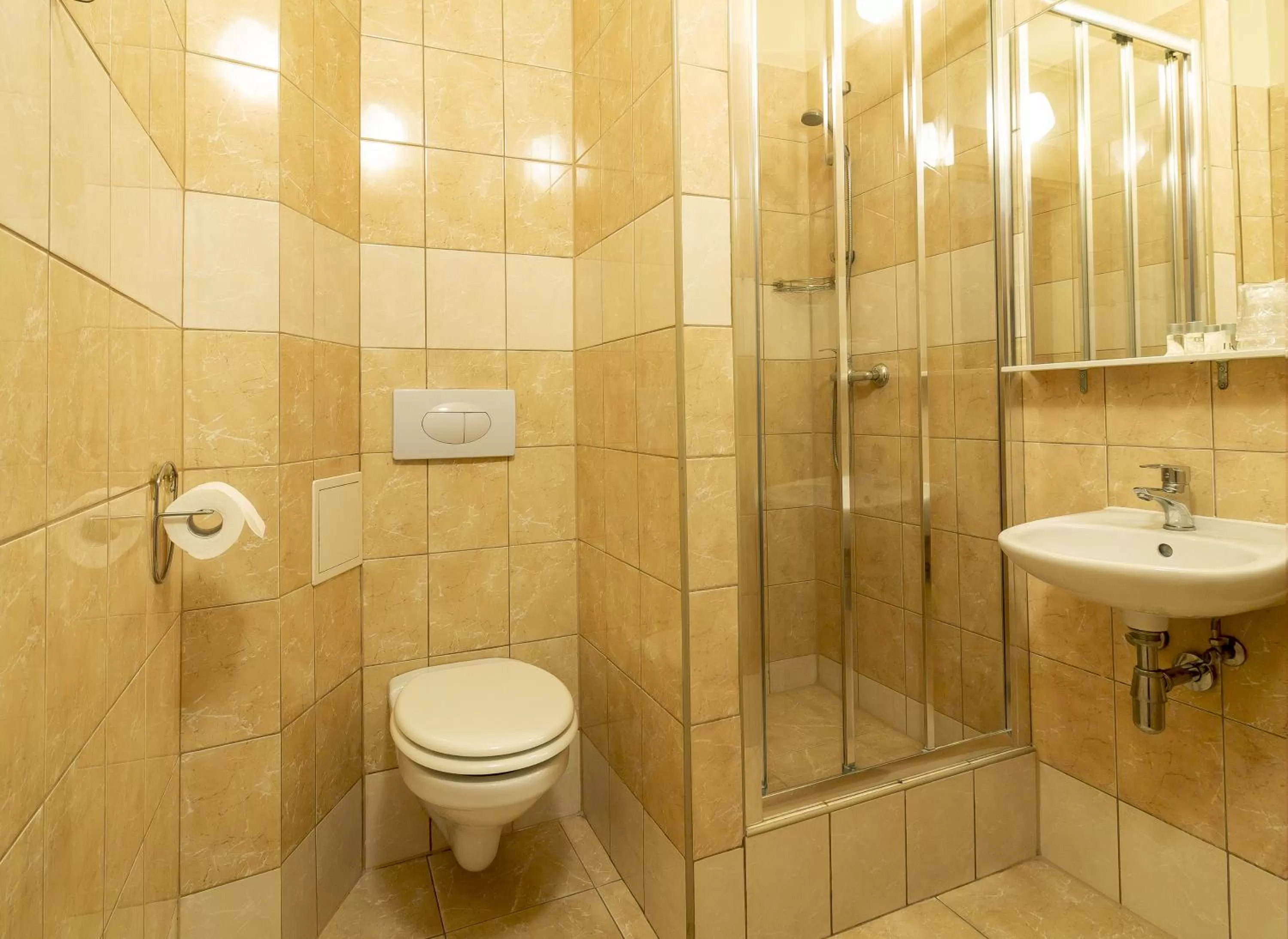 Shower in HotelsLublin