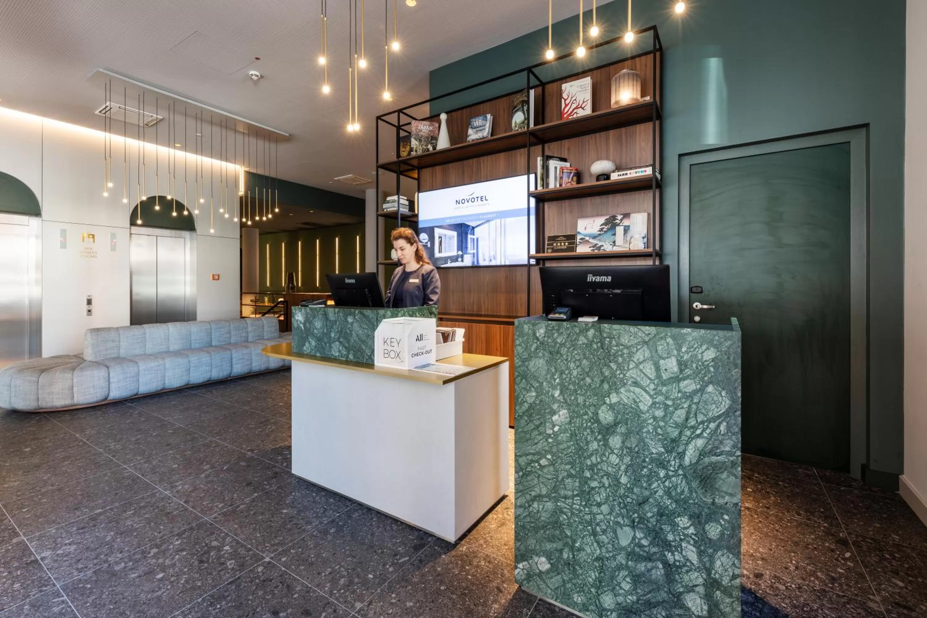 Lobby or reception in Novotel Münster City