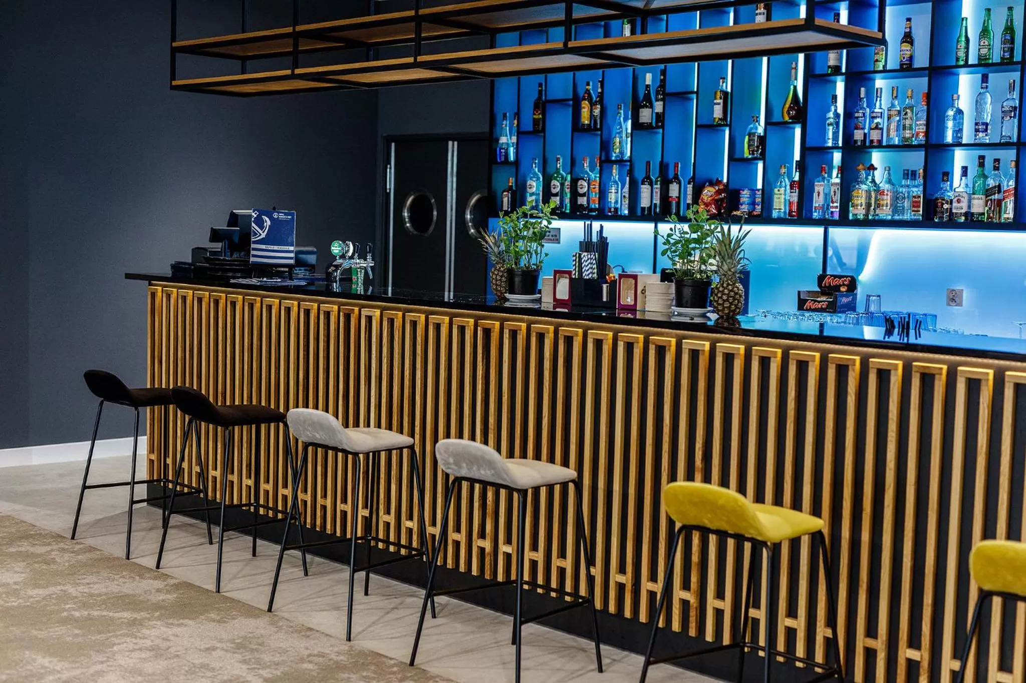 Lounge or bar in Hotel Robert's Port