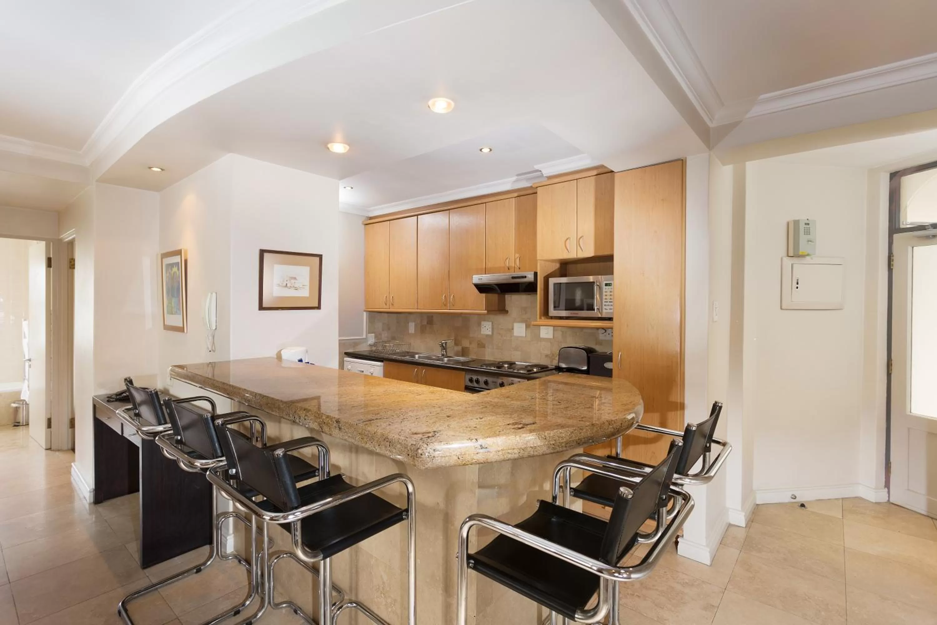 Kitchen or kitchenette in The Stellenbosch Hotel