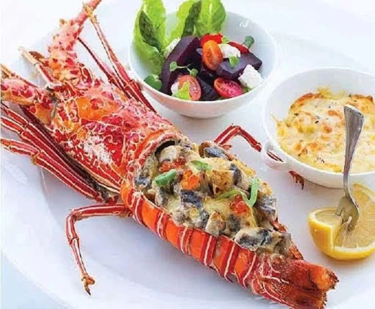 Lunch in Best Western Jangwani Sea Breeze Resort