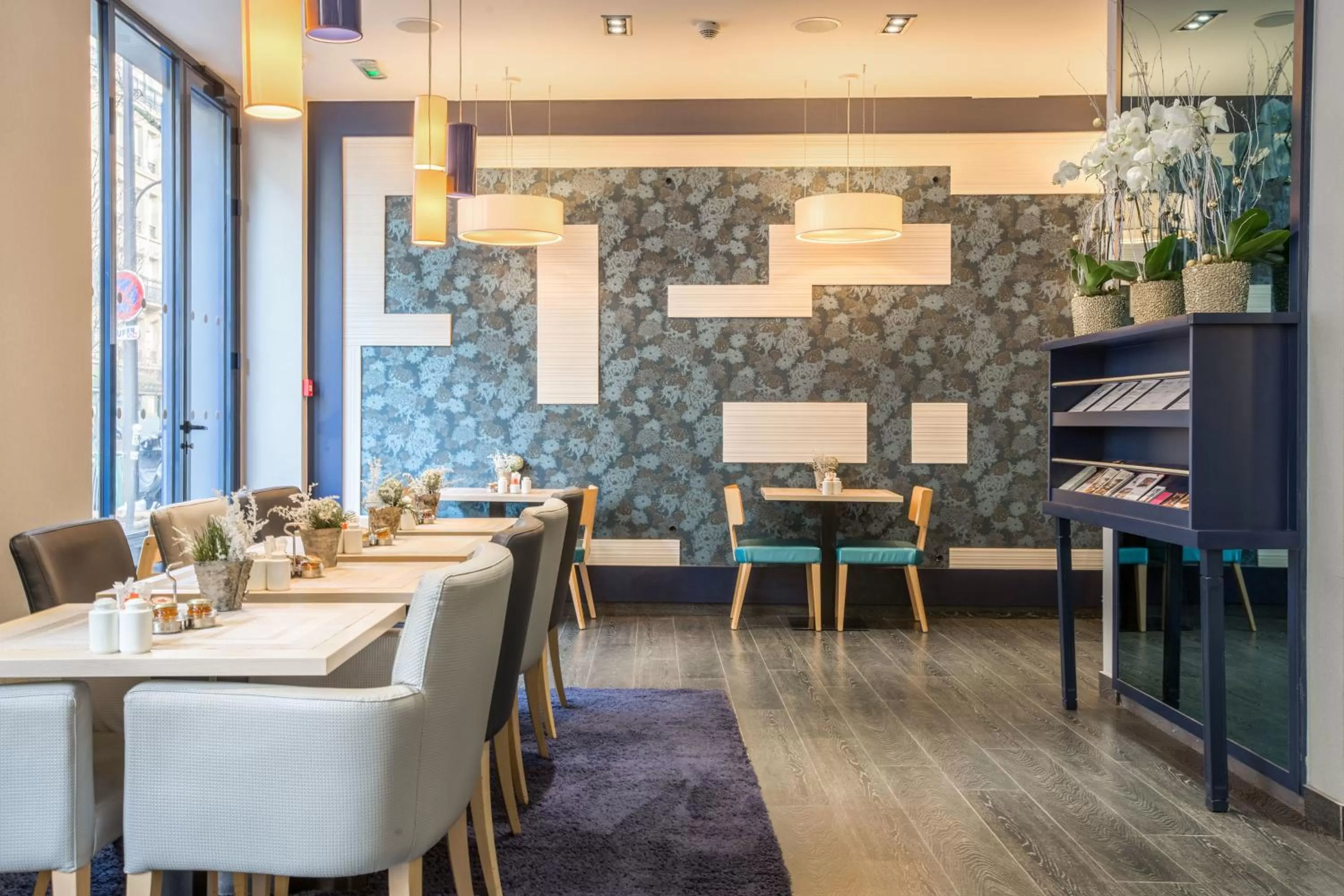 Restaurant/places to eat in Prince Albert Montmartre