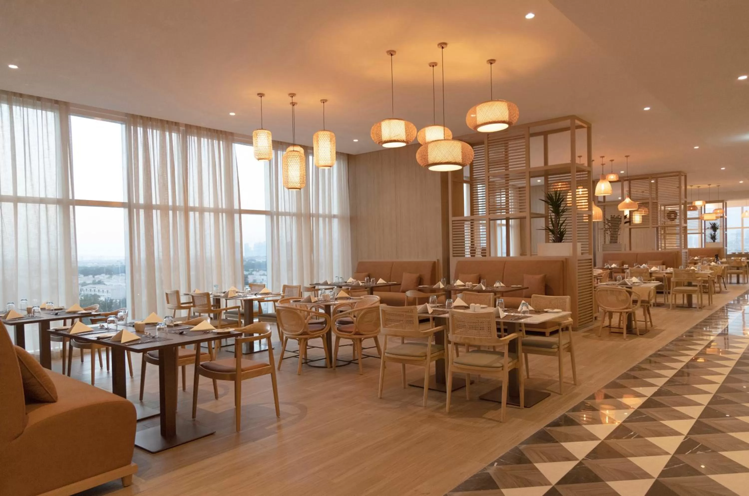 Restaurant/places to eat in Novotel Jumeirah Village Triangle